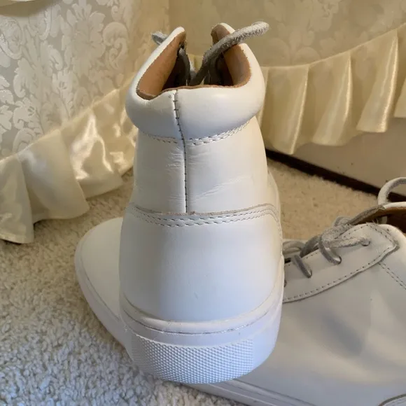 AMERICAN EAGLE OUTFITTERS MENS LEATHER HITOP SNEAKERS