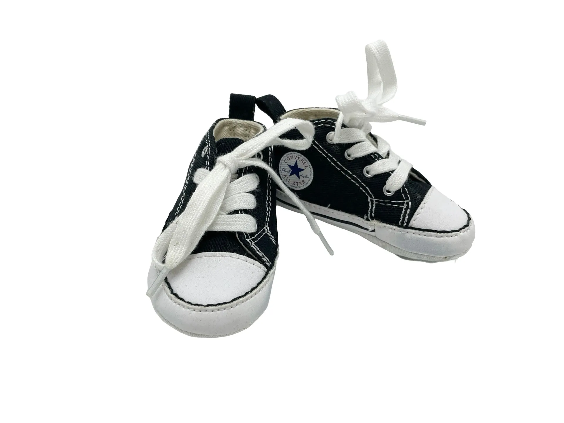 Converse soft sole crib shoes - 2(3-6m)