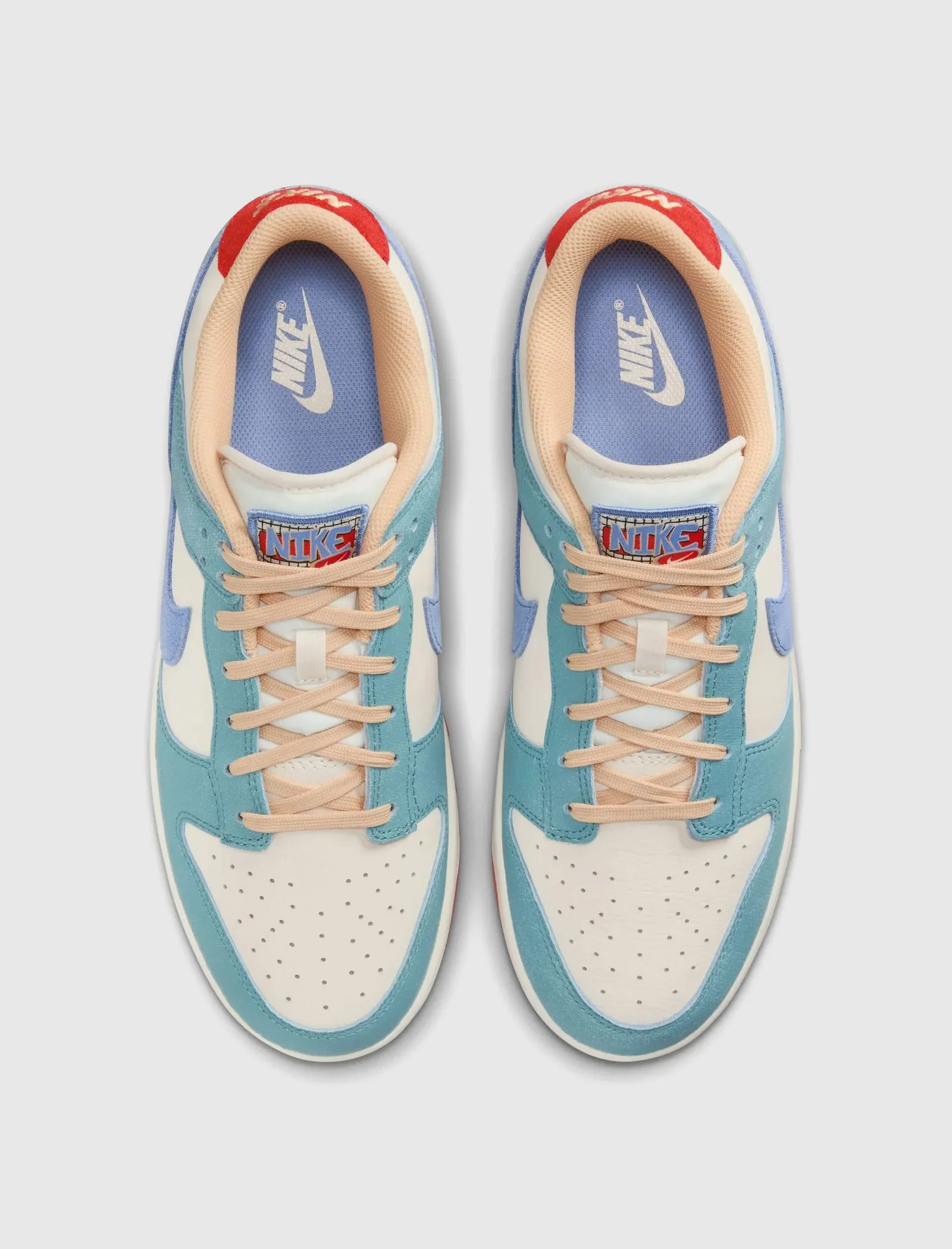 DUNK LOW PREM "PALE IVORY/ ROYAL PULSE/ DENIM TURQUOISE"