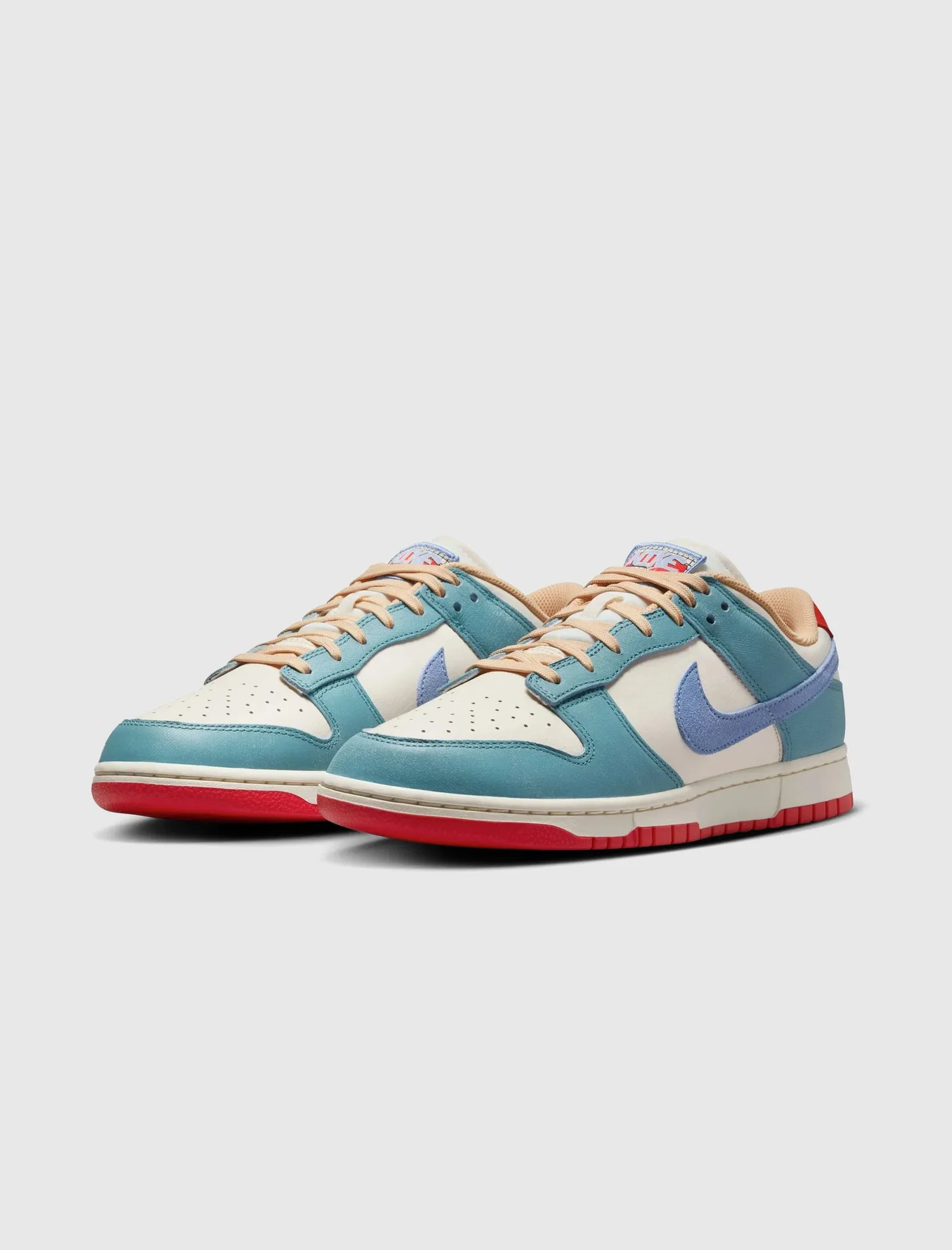 DUNK LOW PREM "PALE IVORY/ ROYAL PULSE/ DENIM TURQUOISE"