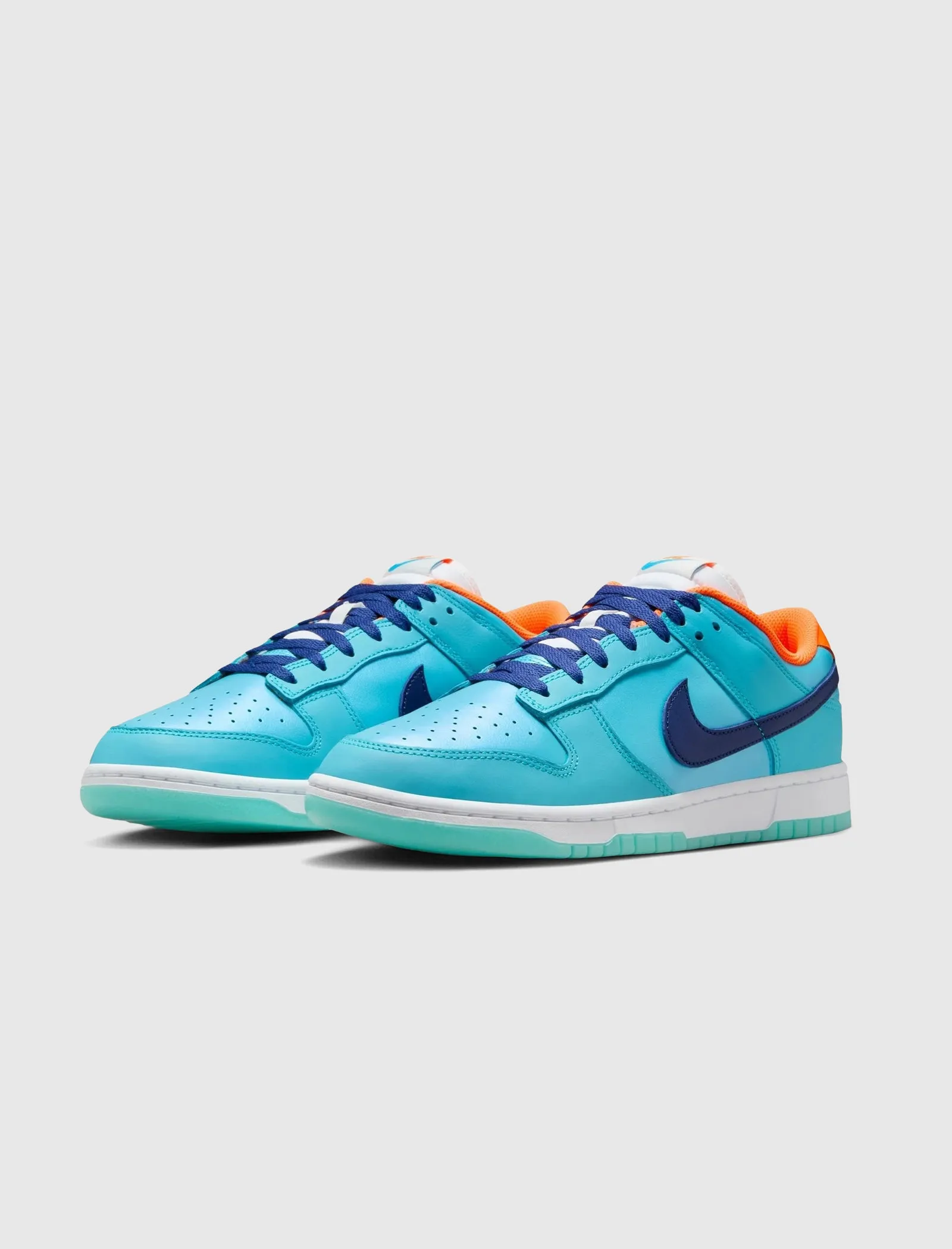 DUNK LOW "BALTIC BLUE"