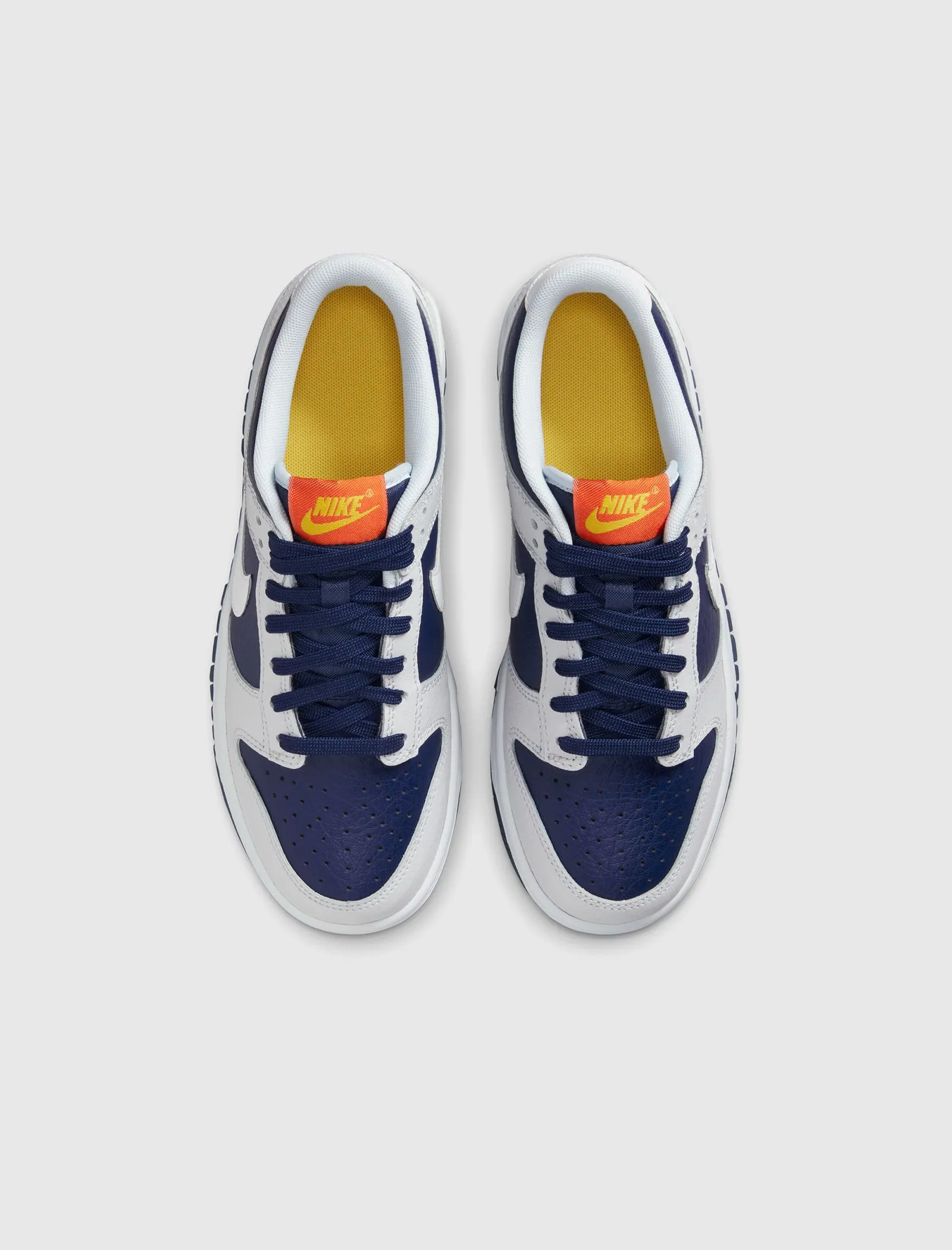 DUNK LOW "PHOTON DUST/WHITE/MIDNIGHT NAVY" GS