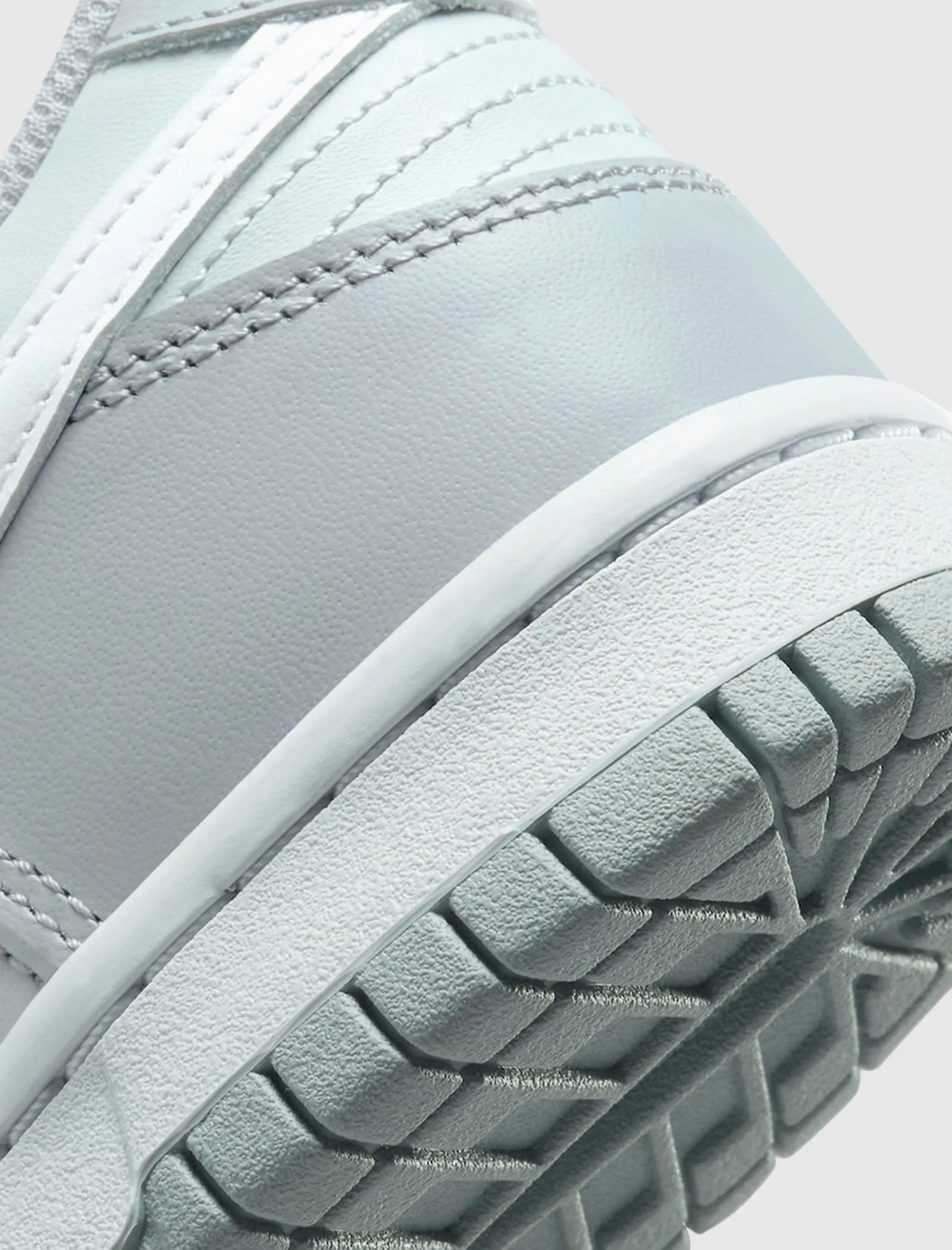 DUNK LOW "PURE PLATINUM" GS