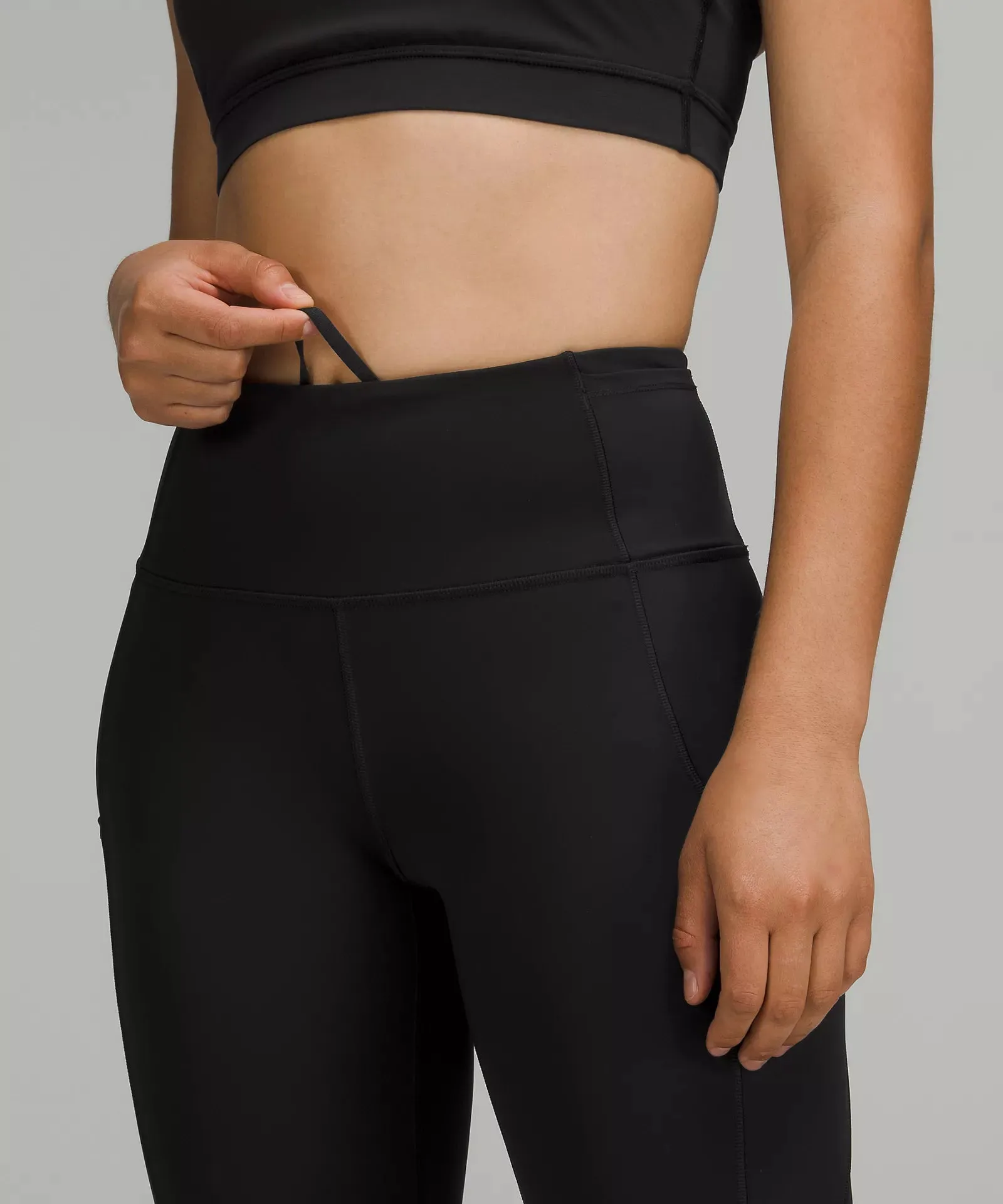 Fast and Free High-Rise Tight 25"