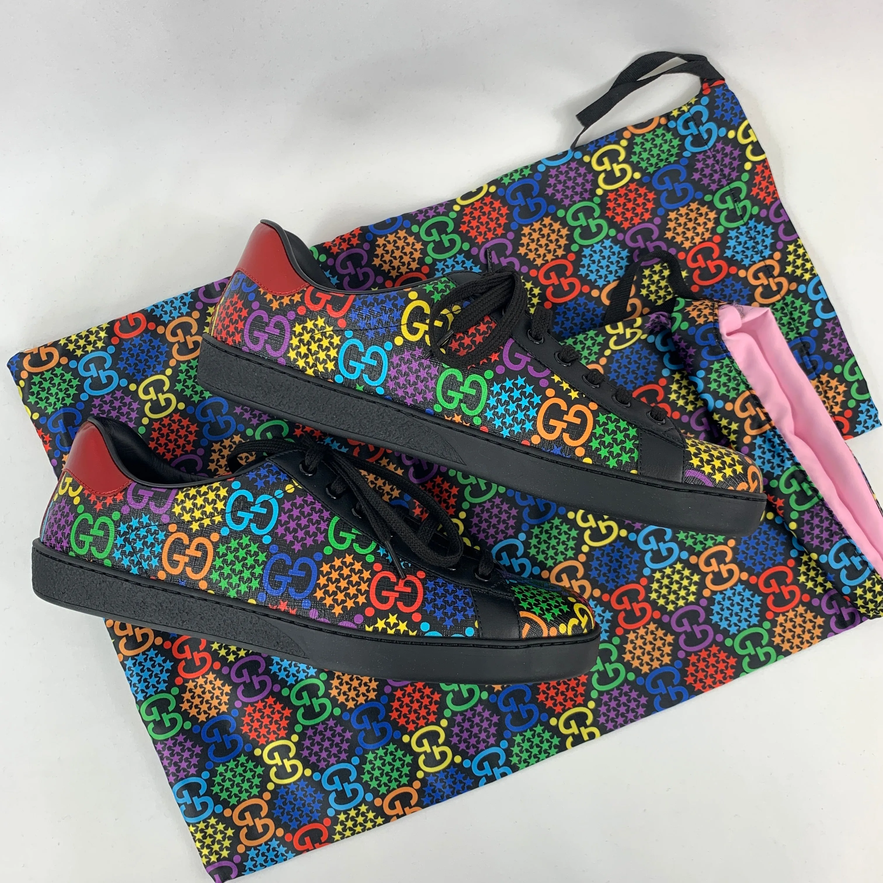 Gucci GG Psychedelic Ace Sneaker in Black