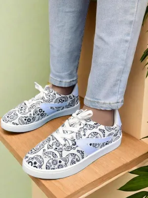 Halloween Skull Print White Lace-Up Flat Sneakers