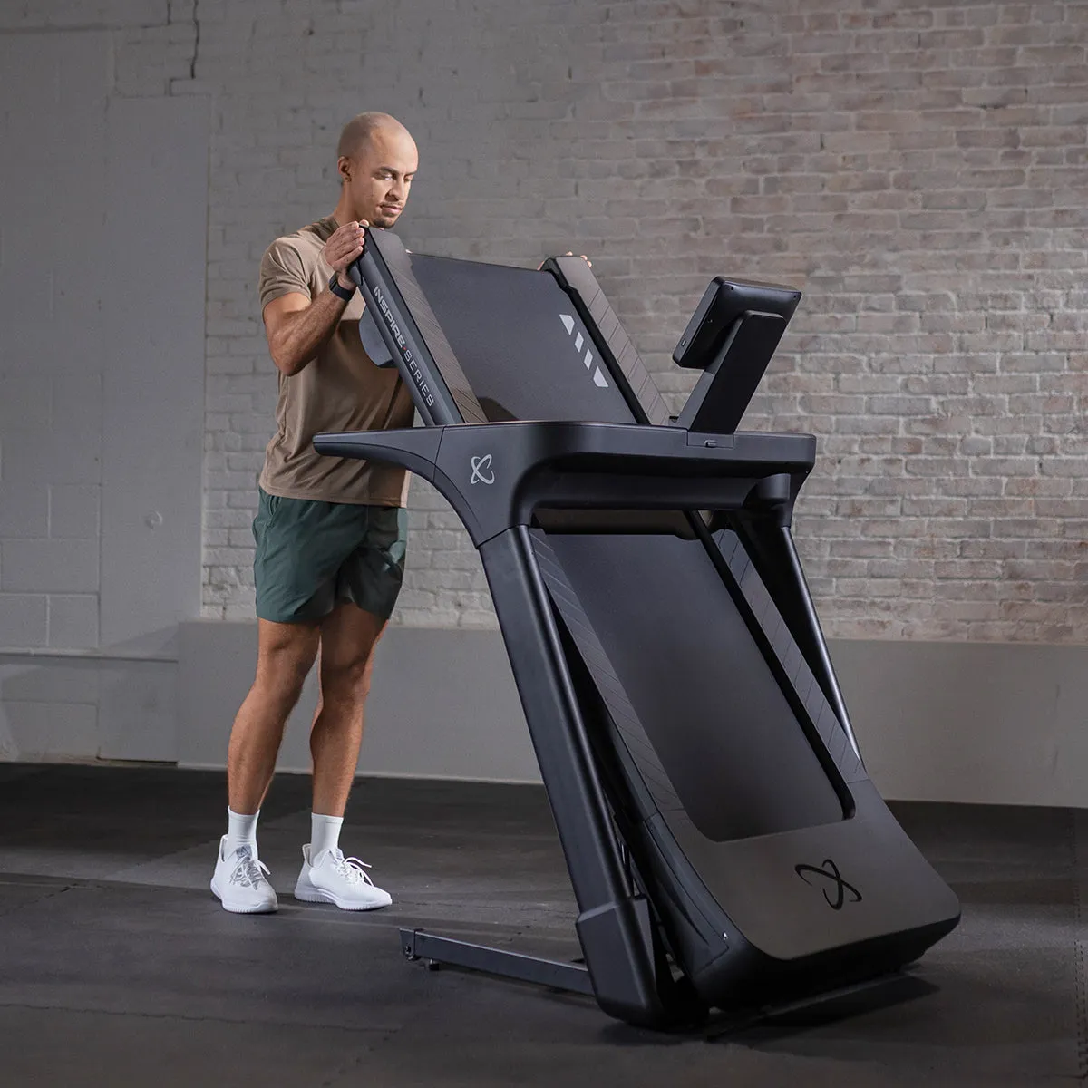 INSPIRE T4S TREADMILL 10 TOUCH