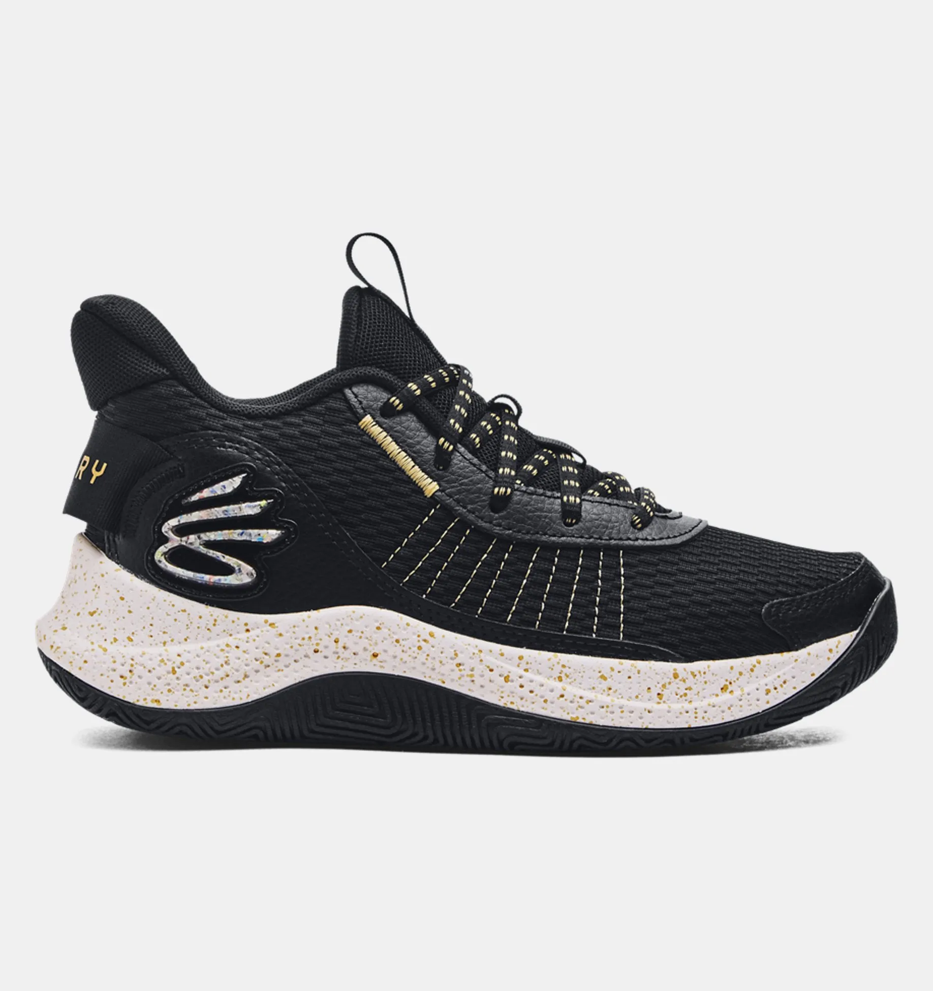 Kids Grade School Curry 3Z7 Basketball Shoes