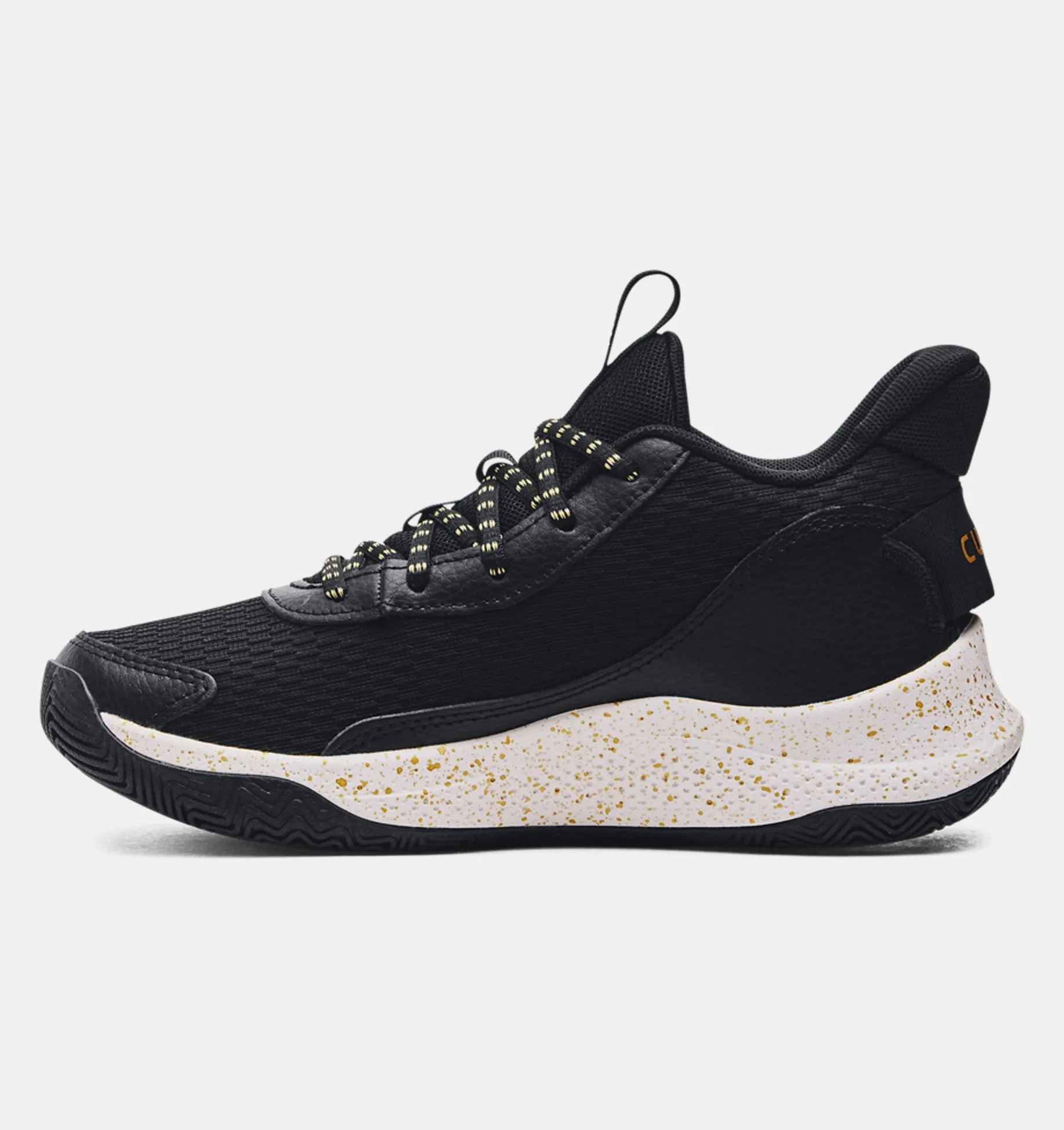 Kids Grade School Curry 3Z7 Basketball Shoes