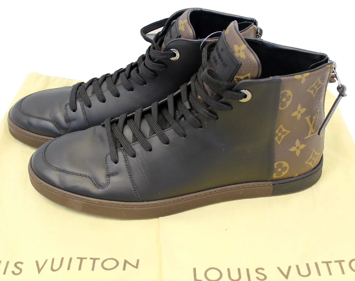 LOUIS VUITTON Monogram Line up Sneakers Size 10
