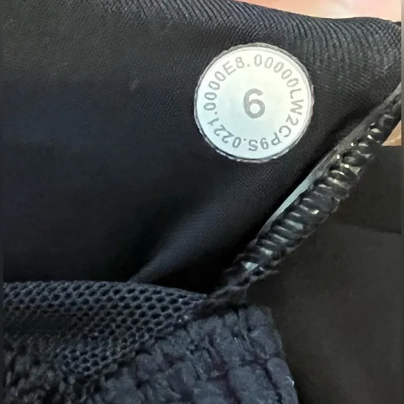 Lululemon Strong Front Bra *Medium Support, B/C Cups