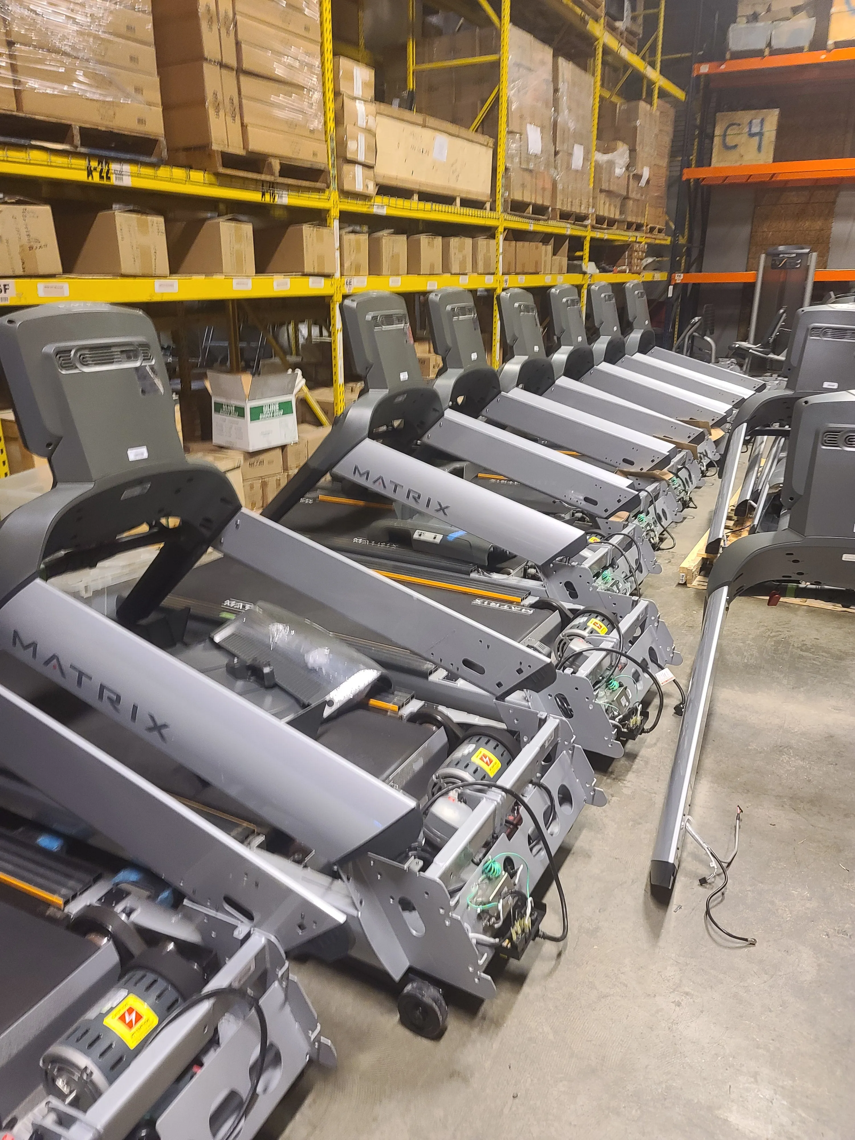 Matrix T7XE Treadmill w/Integrated Touchscreen Display