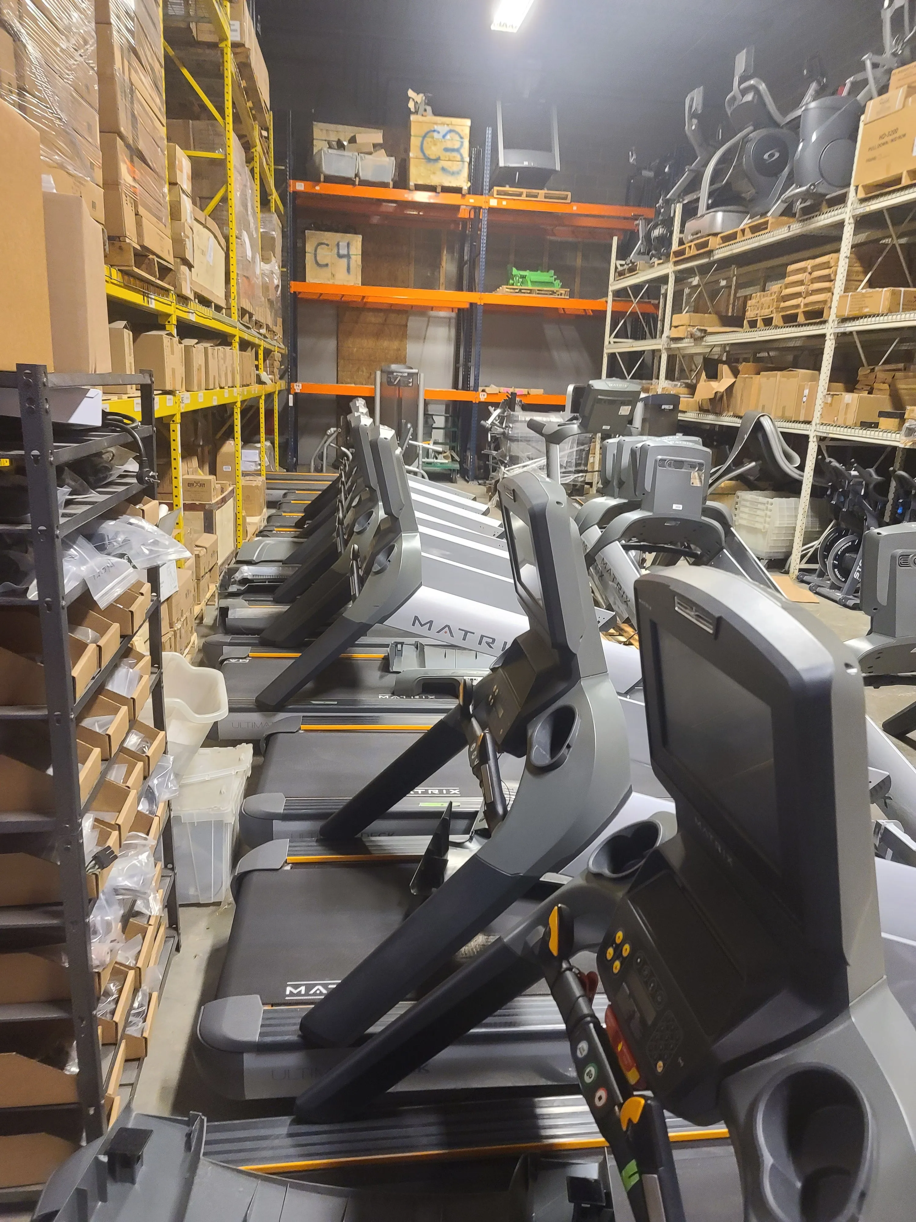 Matrix T7XE Treadmill w/Integrated Touchscreen Display