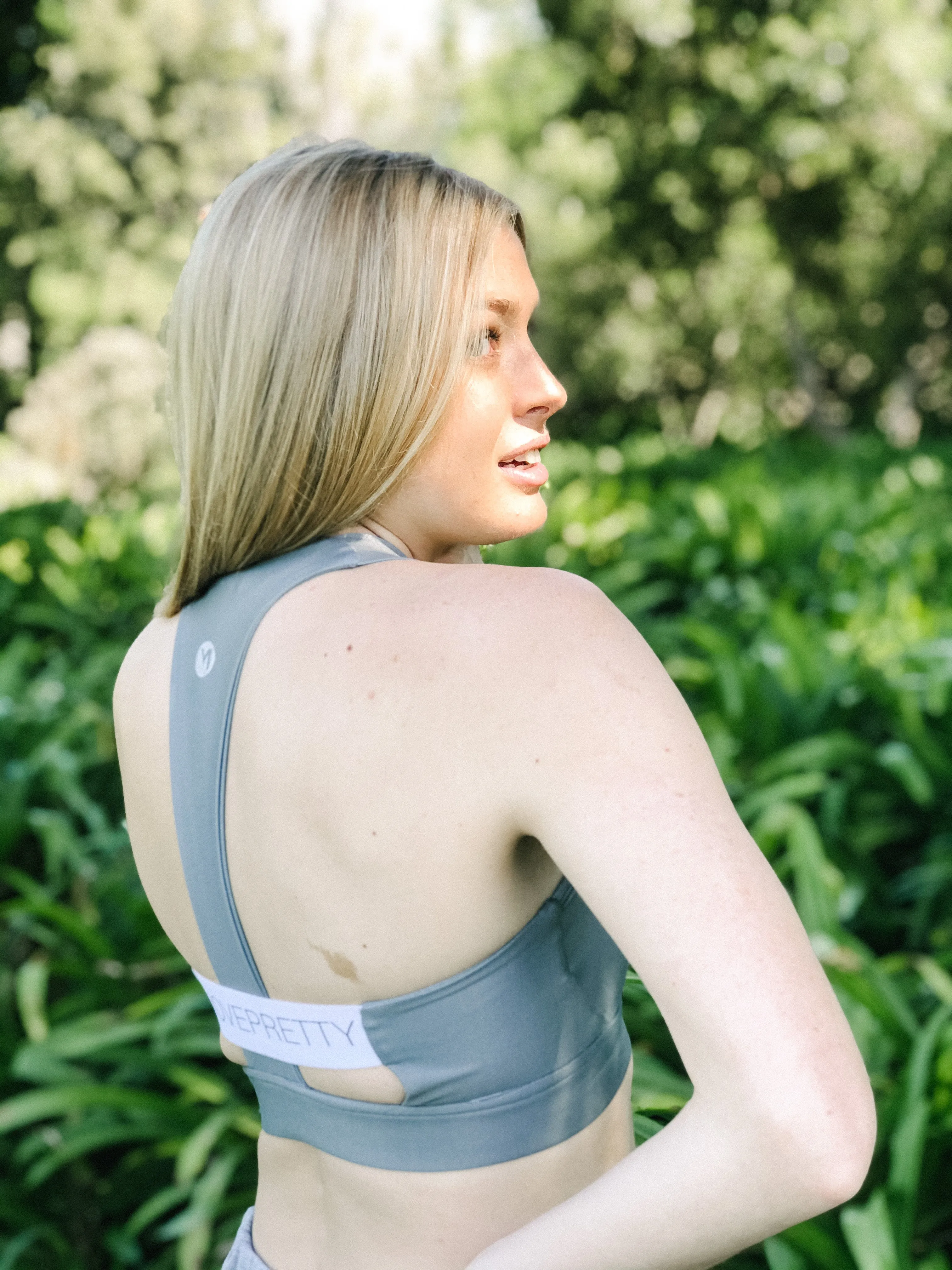 MEG RUNNING BRA | OLIVE