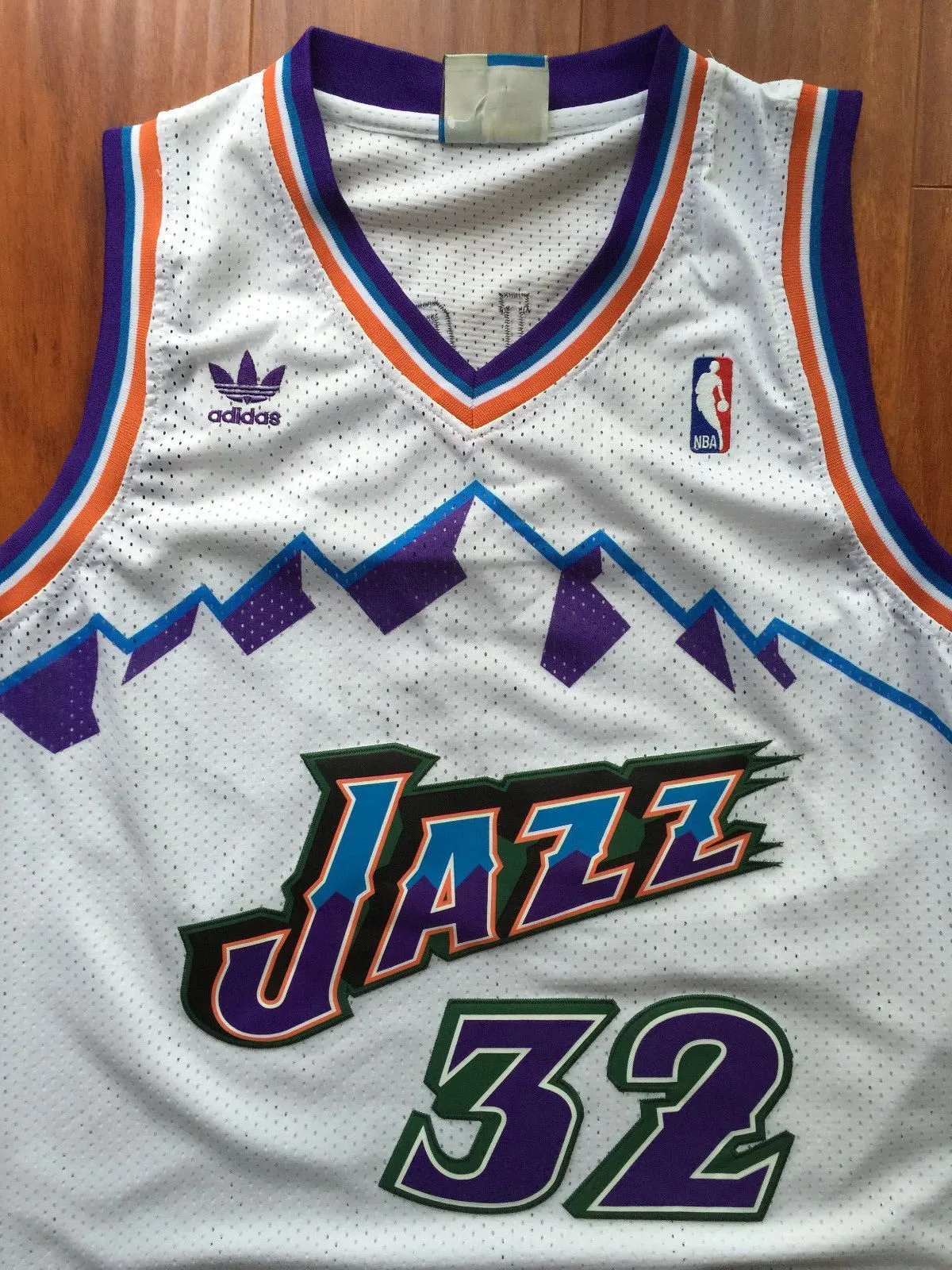 Men 32 Karl Malone Jersey White Utah Jazz Jersey Throwback Swingman
