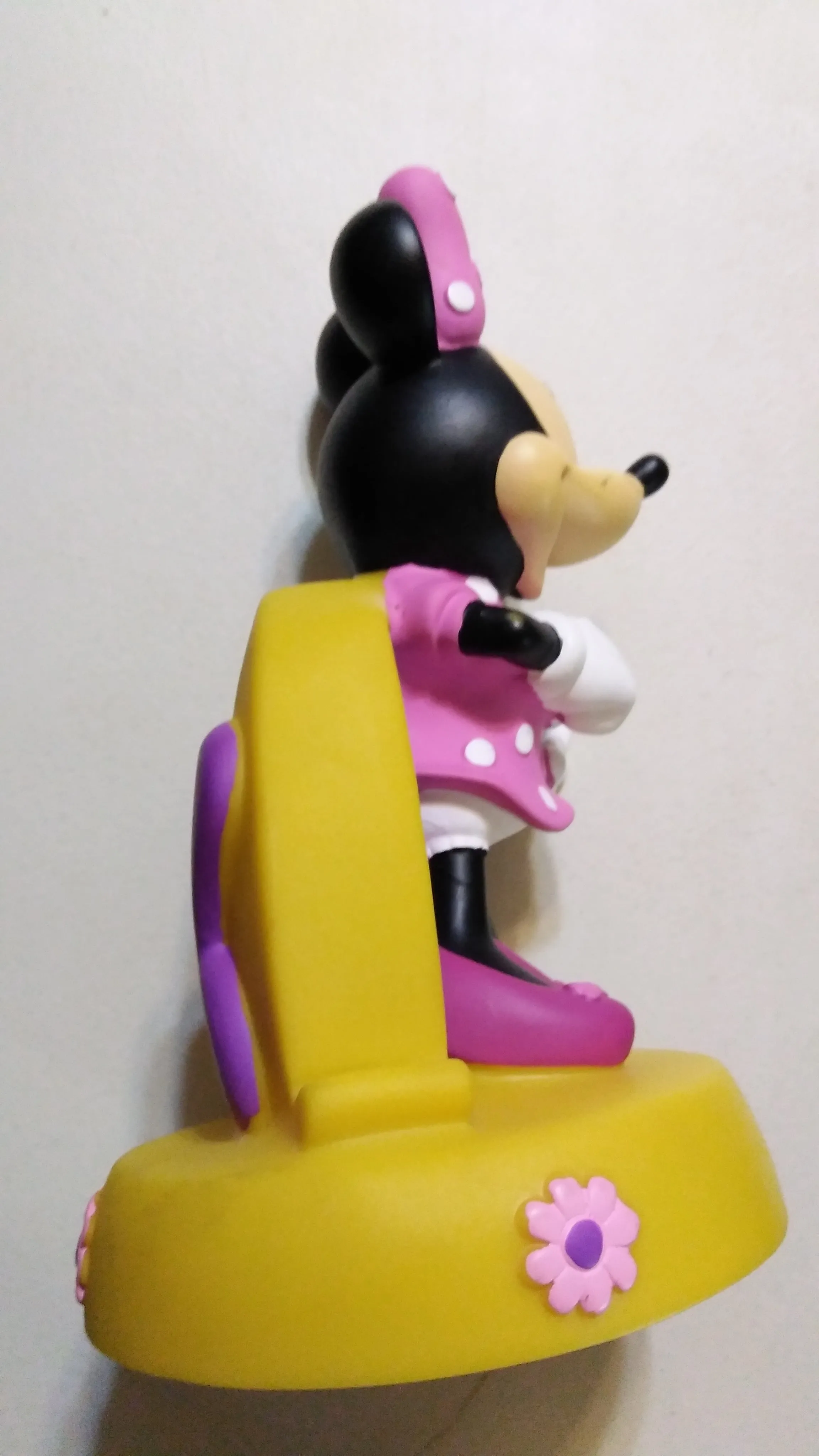 Minnie Mouse Hard Plastic Bank