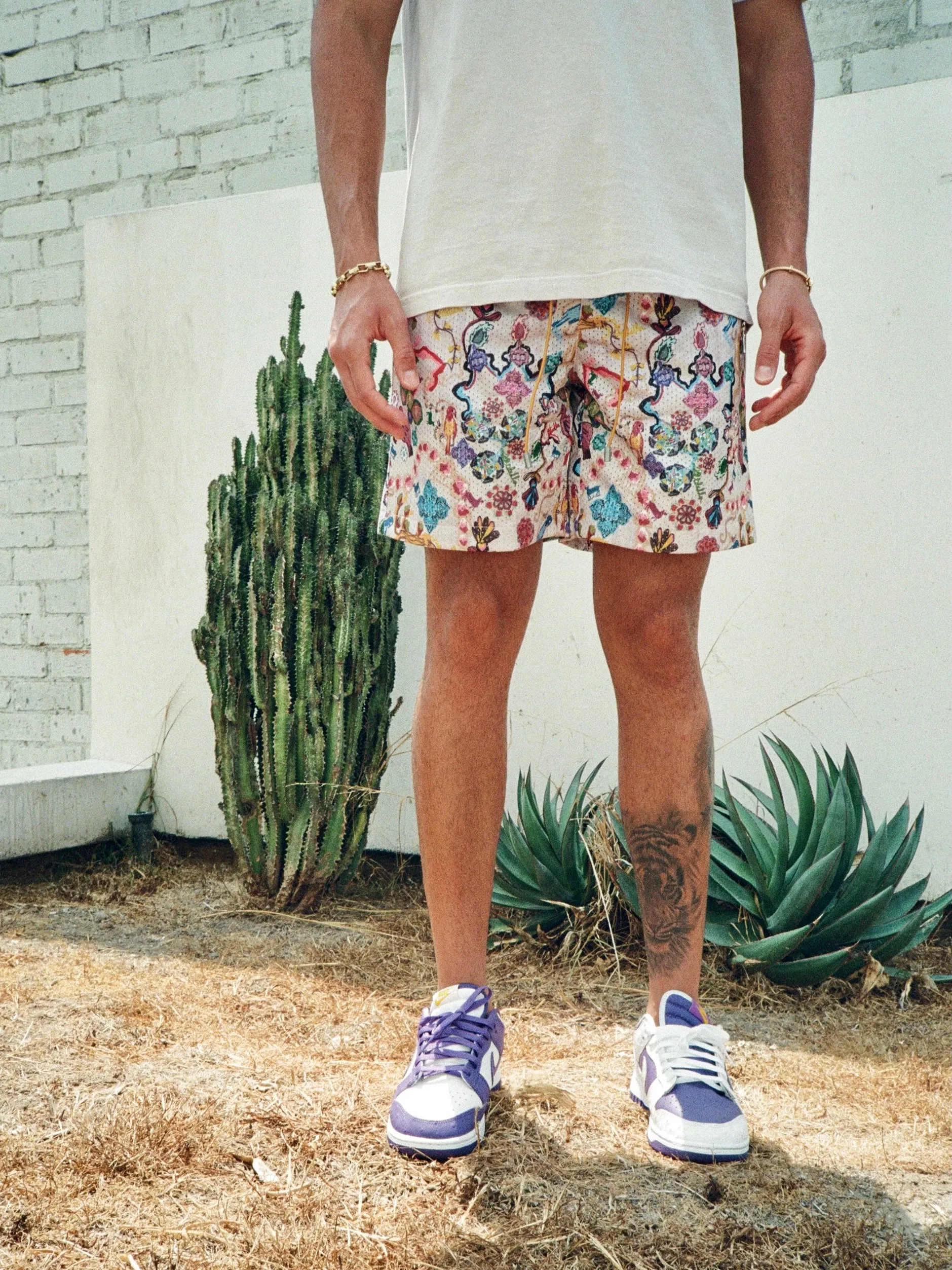 Modern Persian Mesh Short - Pearl