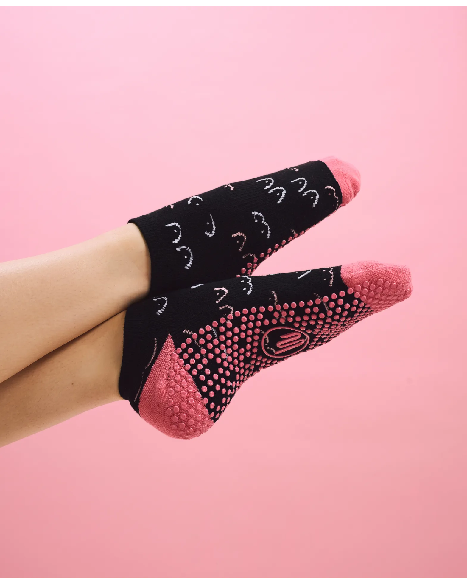 Move Active Classic Low Rise Grip Socks - Body Love