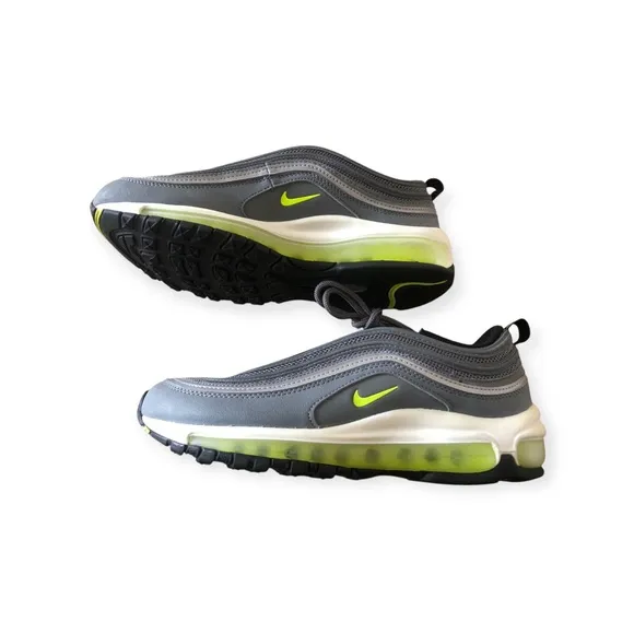 New Nike Air Max 97 Boy's Size 6Y Sneakers
