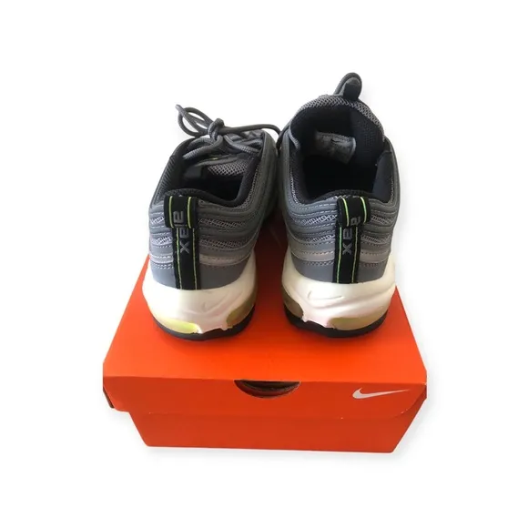 New Nike Air Max 97 Boy's Size 6Y Sneakers