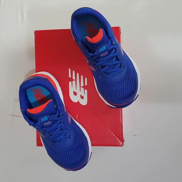 NIB 12.5 X-Wide Little Boys, 680 V6 Lace Up Running Shoe, New Balance
