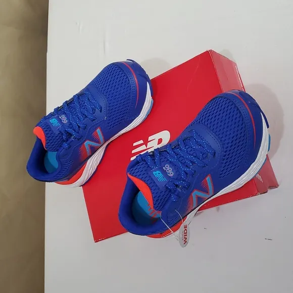 NIB 12.5 X-Wide Little Boys, 680 V6 Lace Up Running Shoe, New Balance