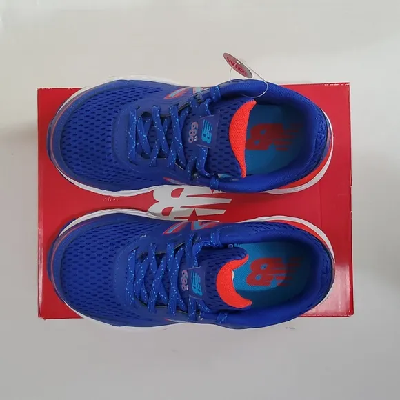 NIB 12.5 X-Wide Little Boys, 680 V6 Lace Up Running Shoe, New Balance