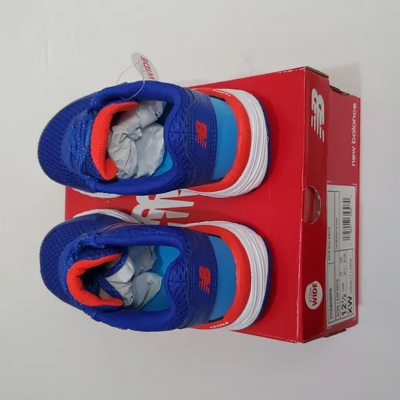 NIB 12.5 X-Wide Little Boys, 680 V6 Lace Up Running Shoe, New Balance