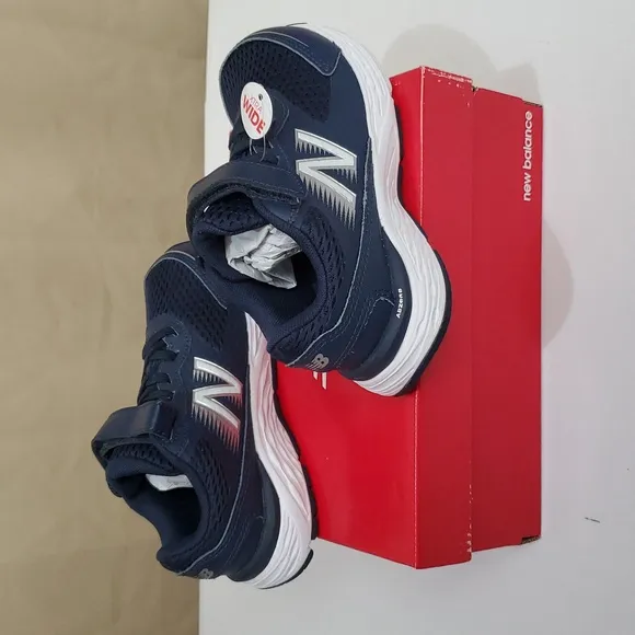 NIB 12.5 X-Wide Little Boys, 680 V6 Velcro Hook &amp; Loop Running Shoe, New Balance