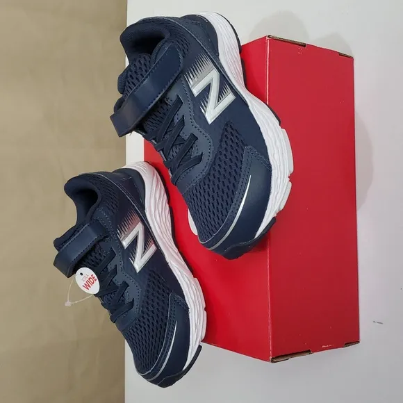 NIB 12.5 X-Wide Little Boys, 680 V6 Velcro Hook &amp; Loop Running Shoe, New Balance