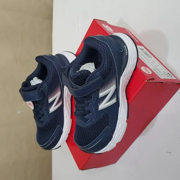NIB 12.5 X-Wide Little Boys, 680 V6 Velcro Hook &amp; Loop Running Shoe, New Balance