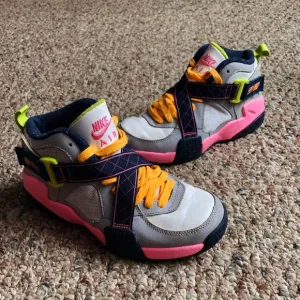 Nike Air Raid Kids Shoes