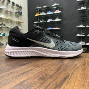 NK Zoom Structure 23 Black Grey