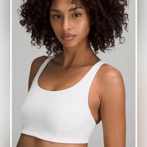 NWT Lululemon Wunder Train Bra Medium Support, C/D Cup, Size 6 White