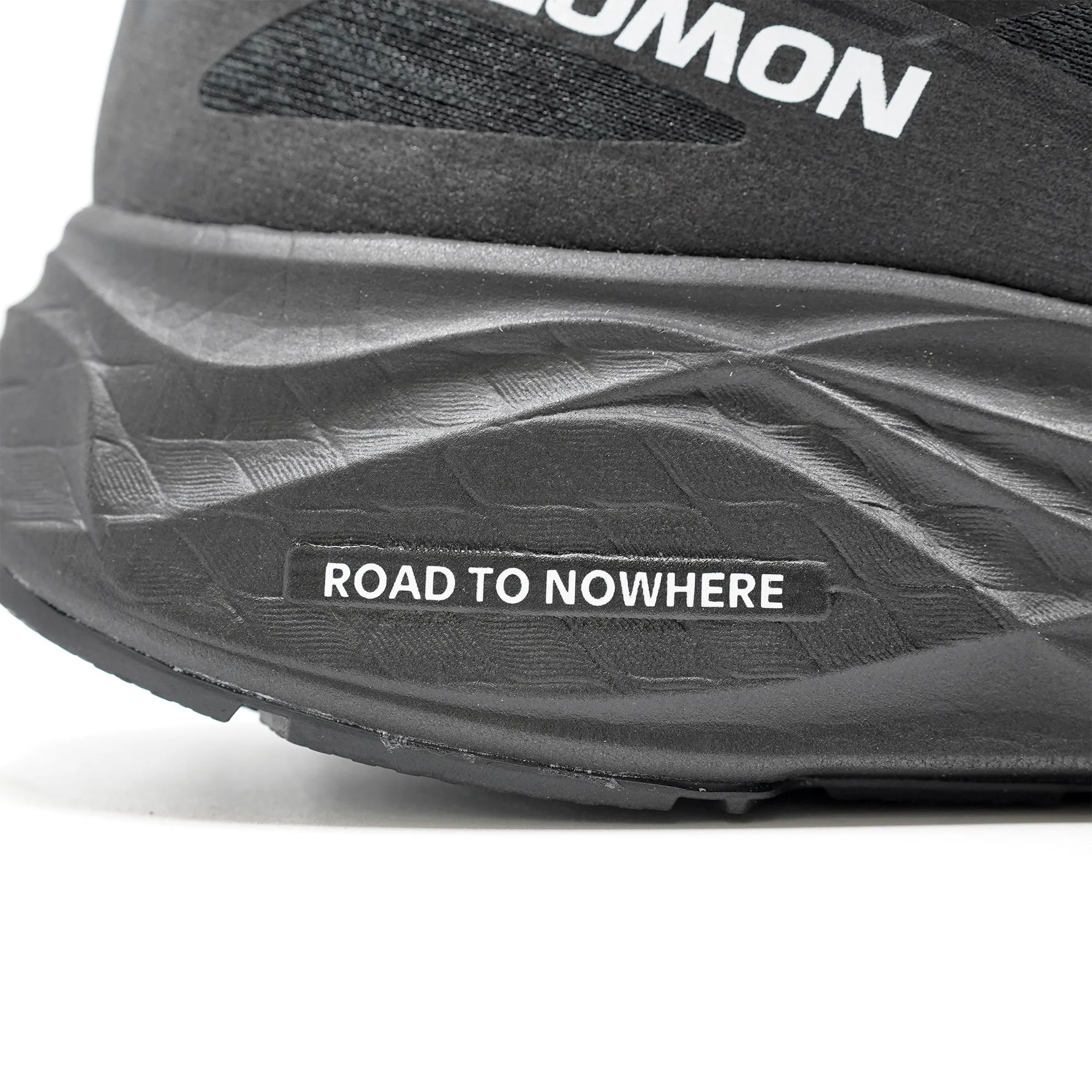 PNS x Salomon Aero Glide 2 - Black
