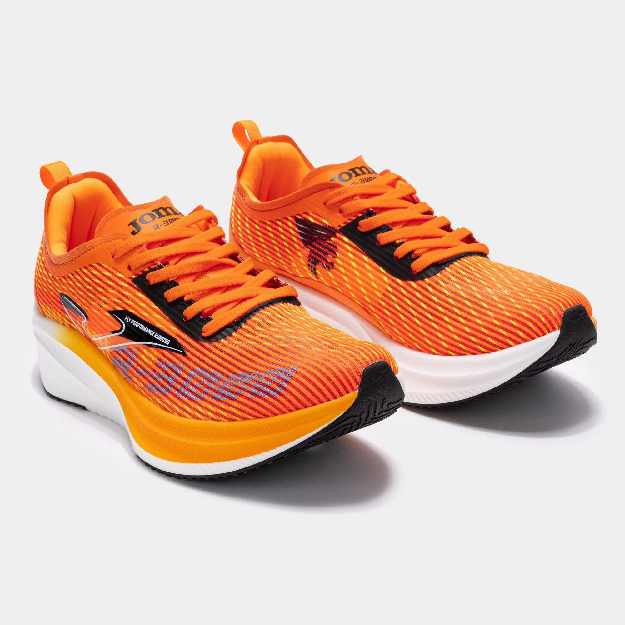 R.3000 Running Shoes