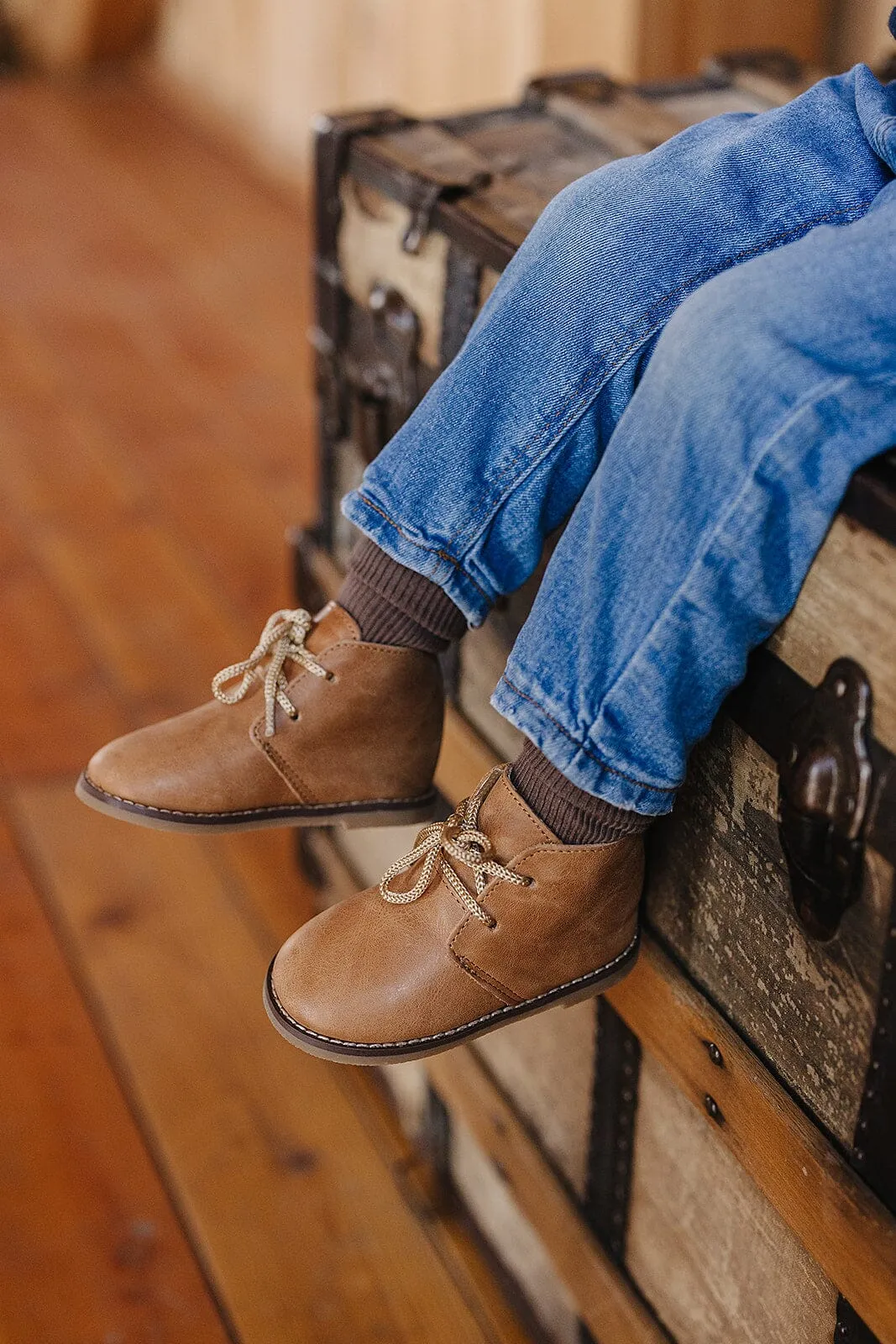 Saddle - Classic Boots - US Size 5-12 - Hard Sole