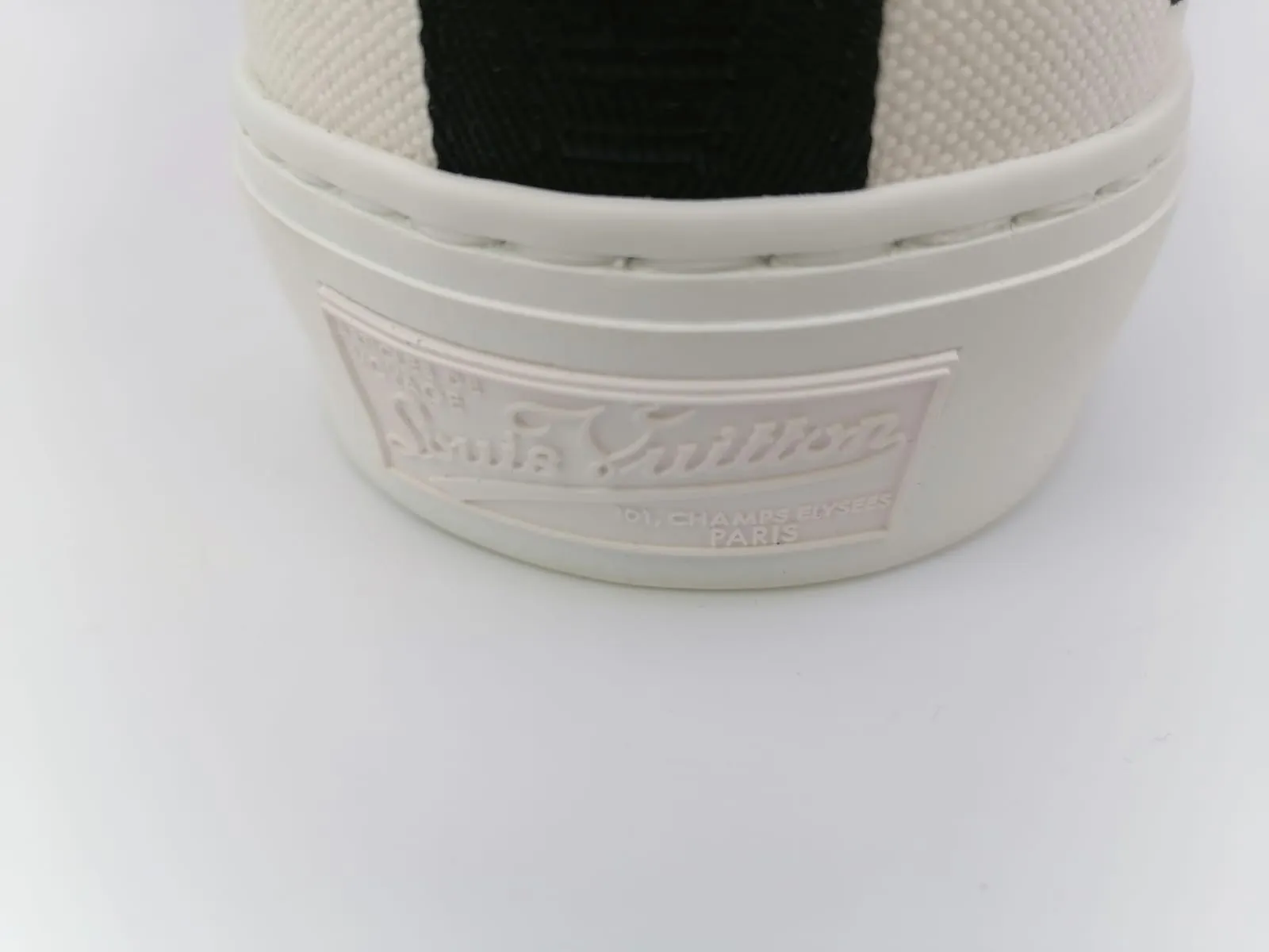 Tattoo Sneaker