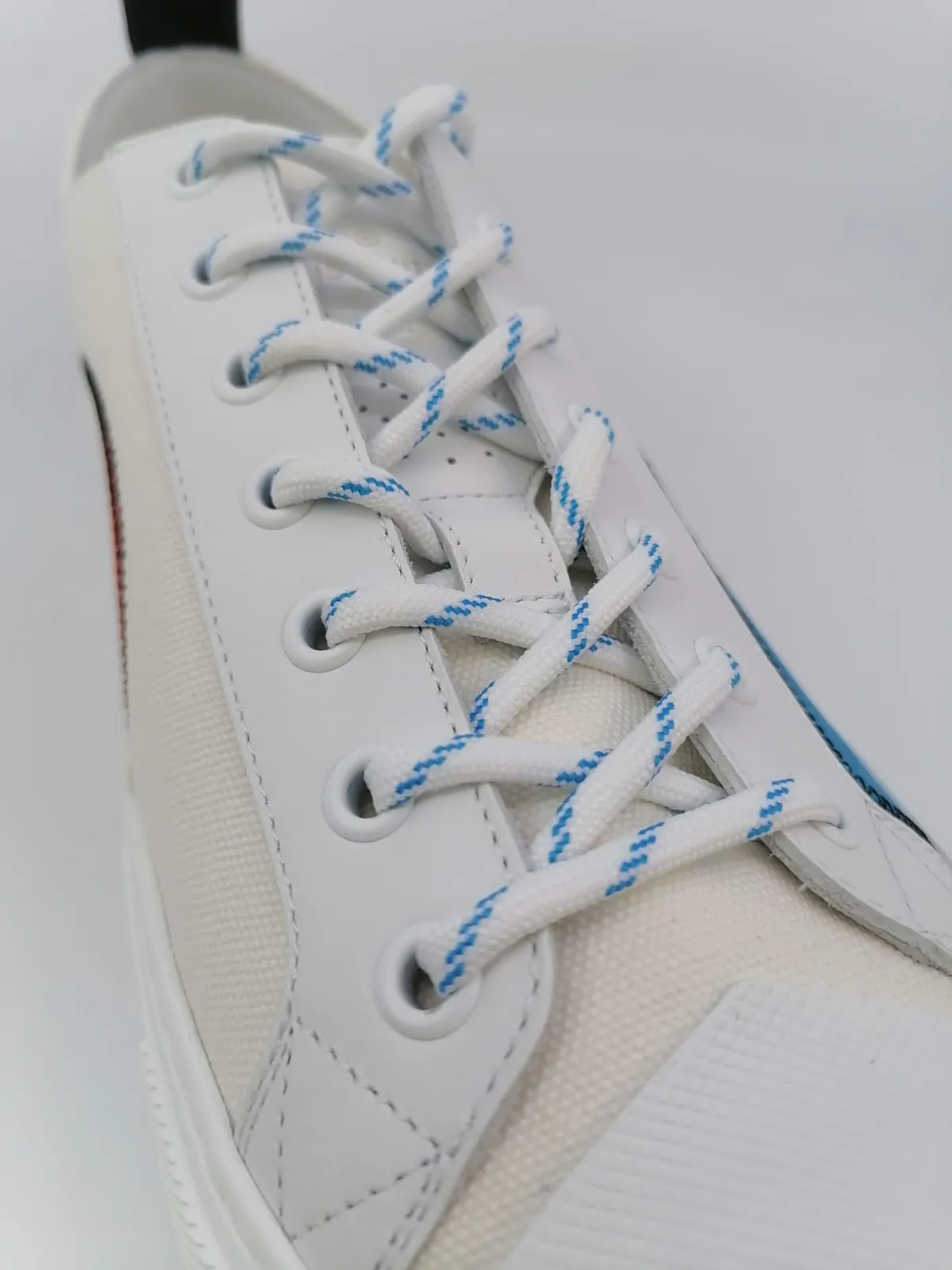 Tattoo Sneaker