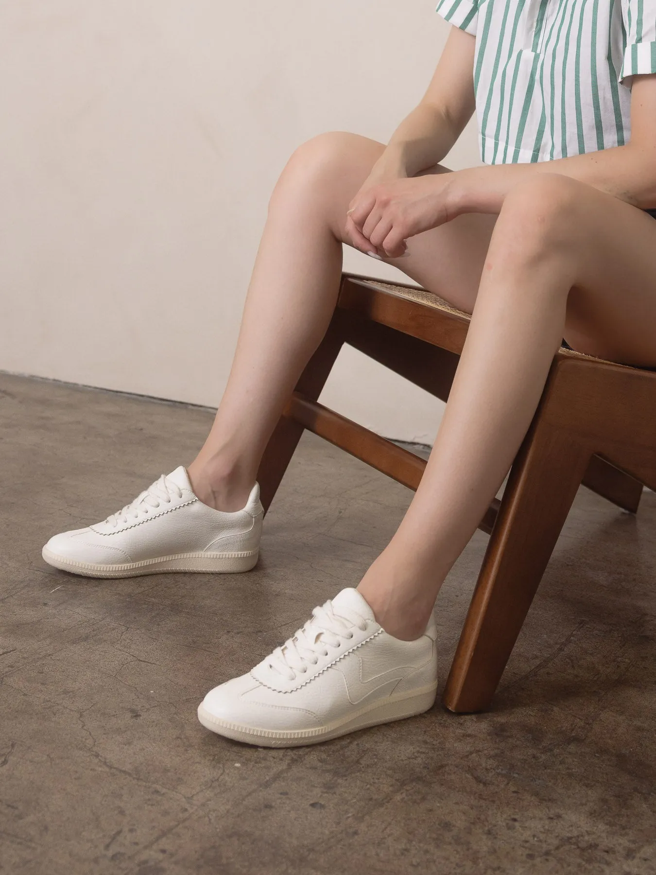 The Kyla | White Classic Low Top Sneakers