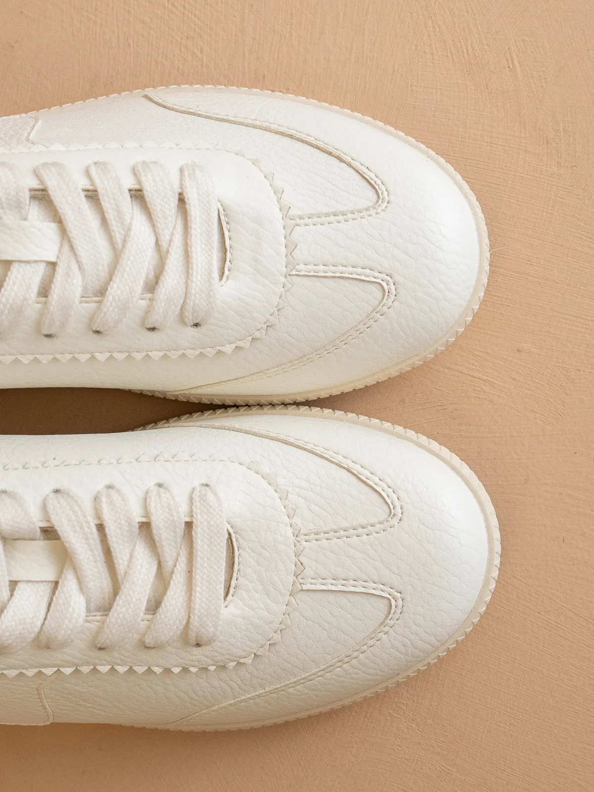 The Kyla | White Classic Low Top Sneakers