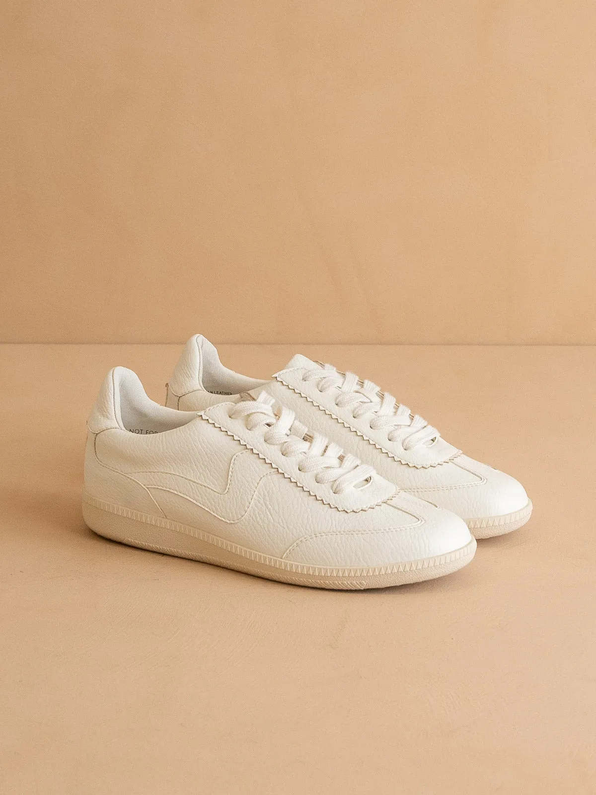 The Kyla | White Classic Low Top Sneakers