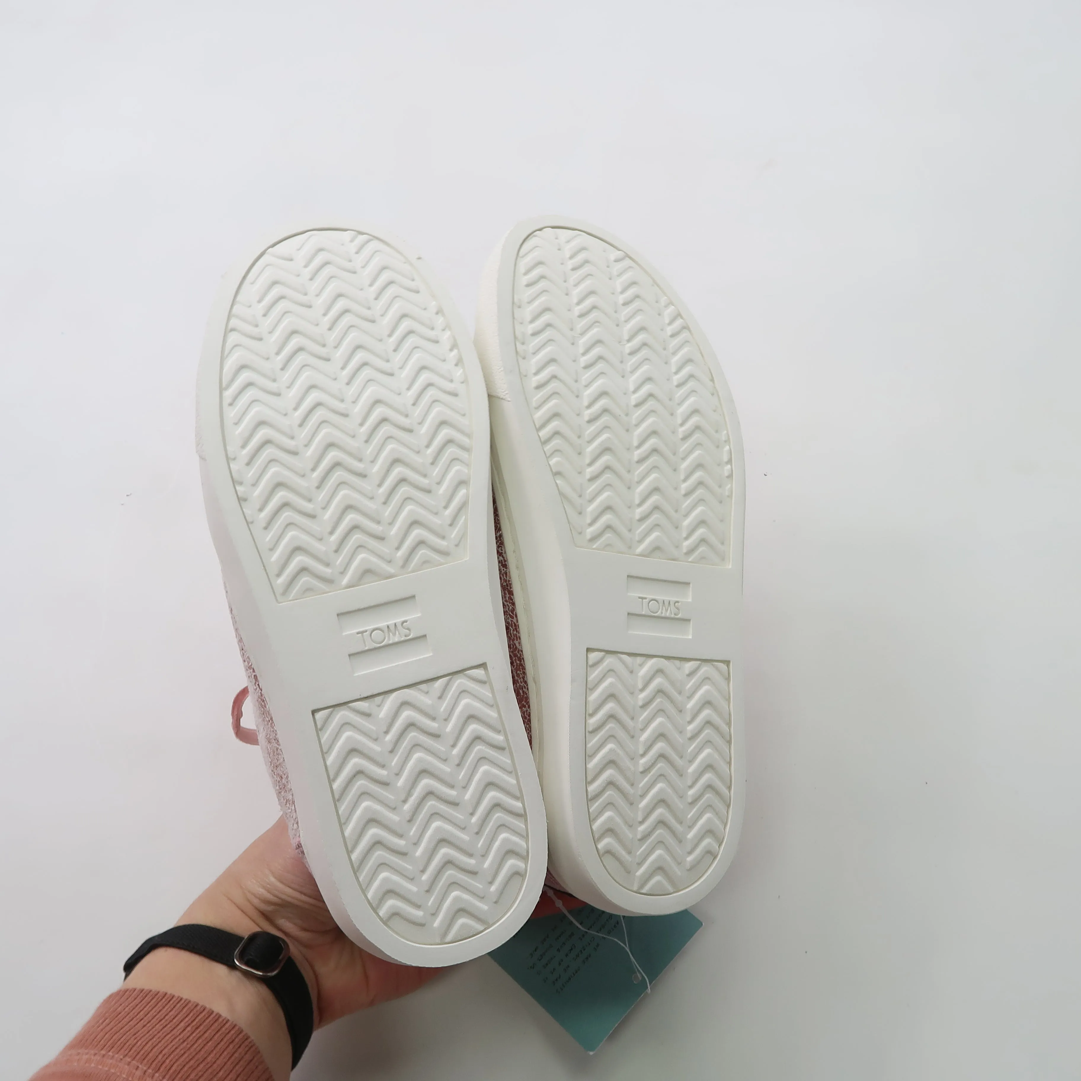 Toms - Shoes (Shoes - Big Kid 3) *new in box