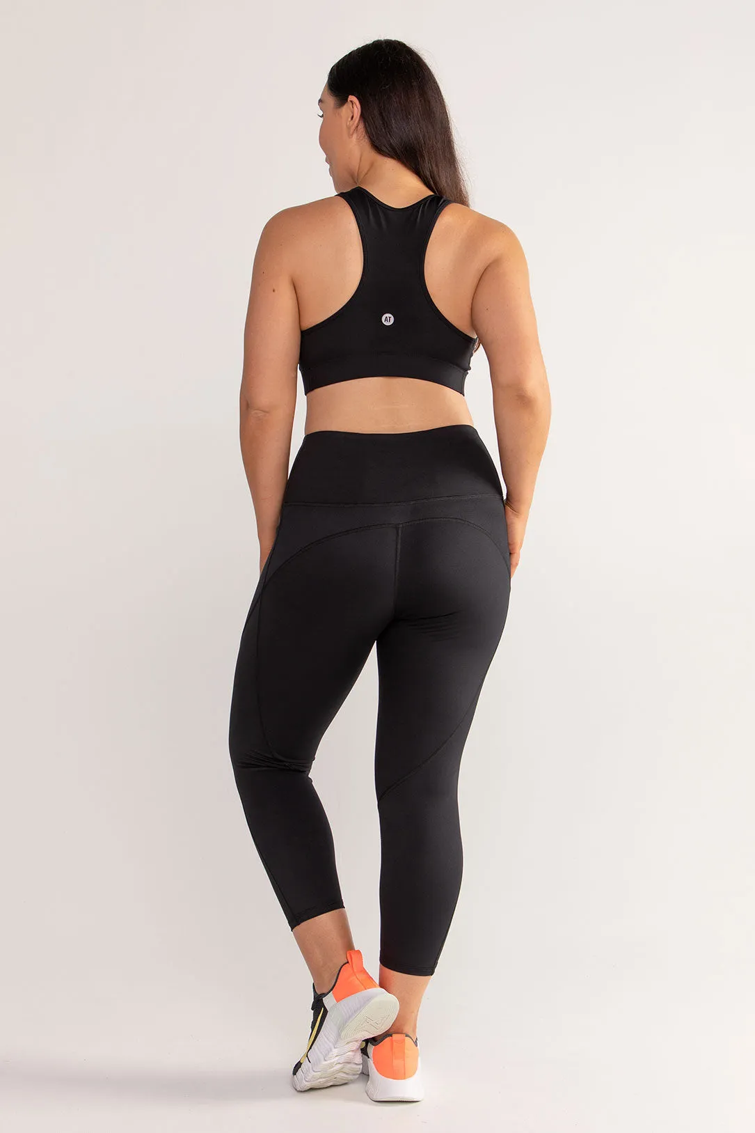 Training Pocket Move 7/8 Length Legging - Black