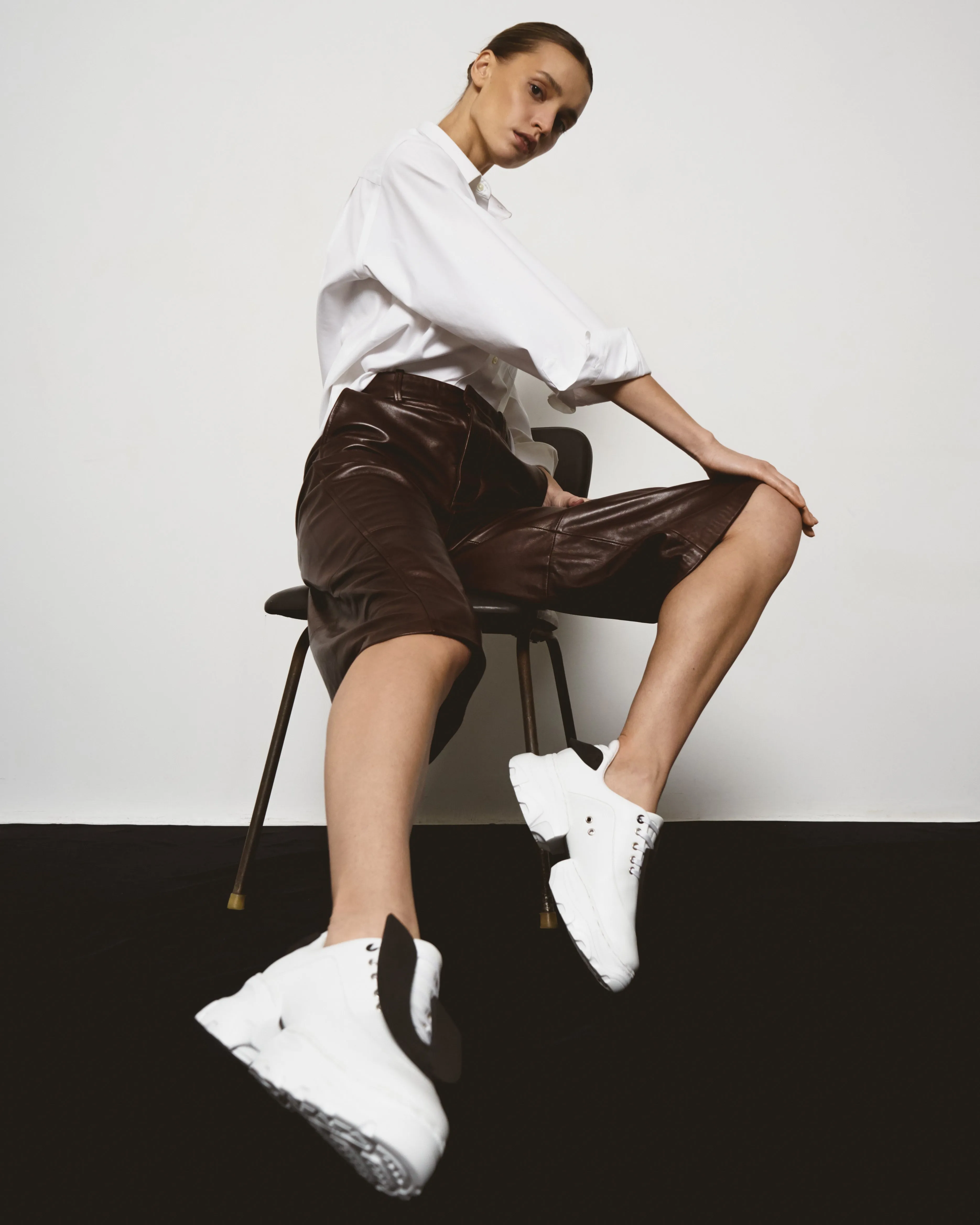 U Disc Sneakers