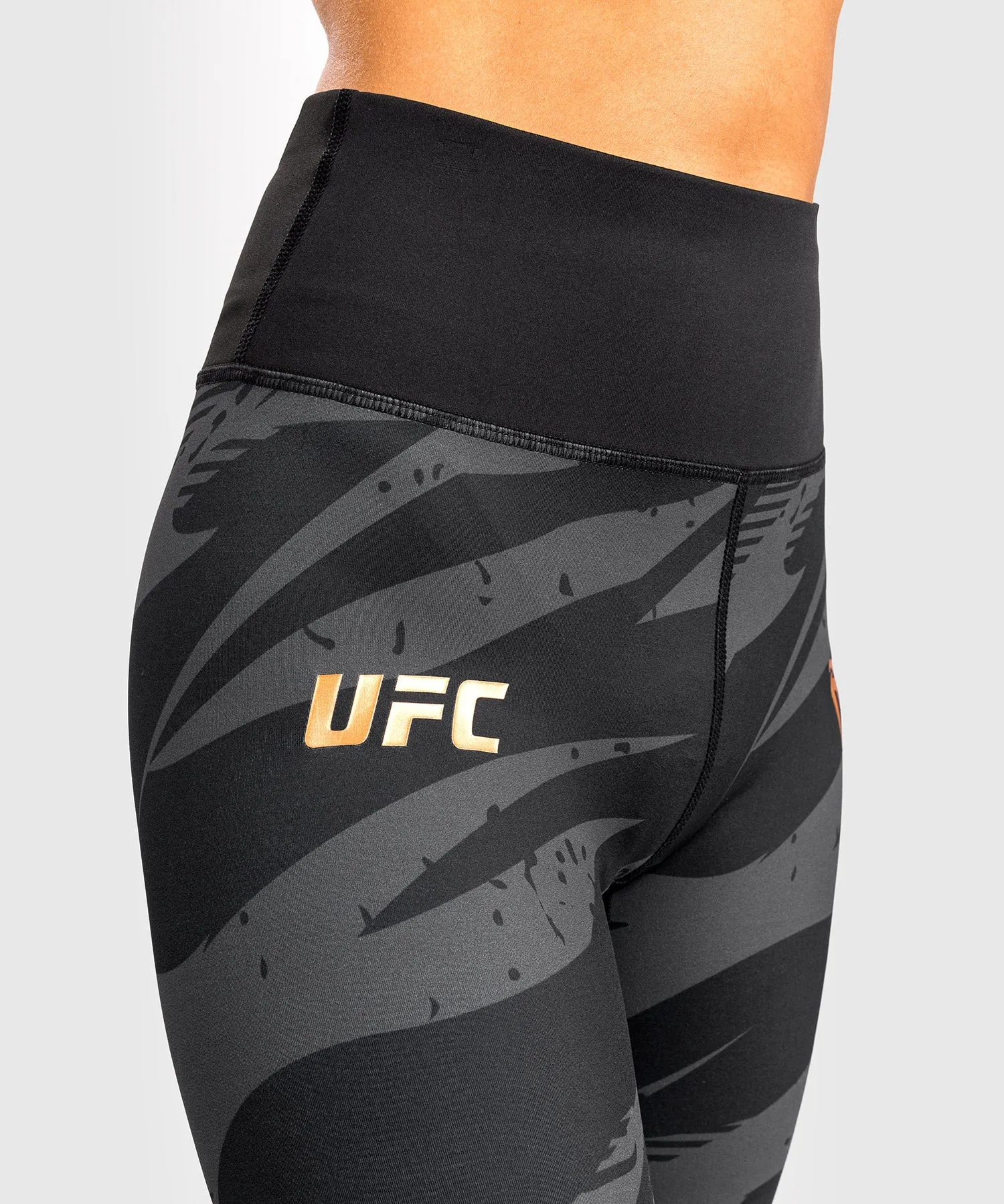 UFC Adrenaline by Venum Fight Week performance Leggings - Urban Camo