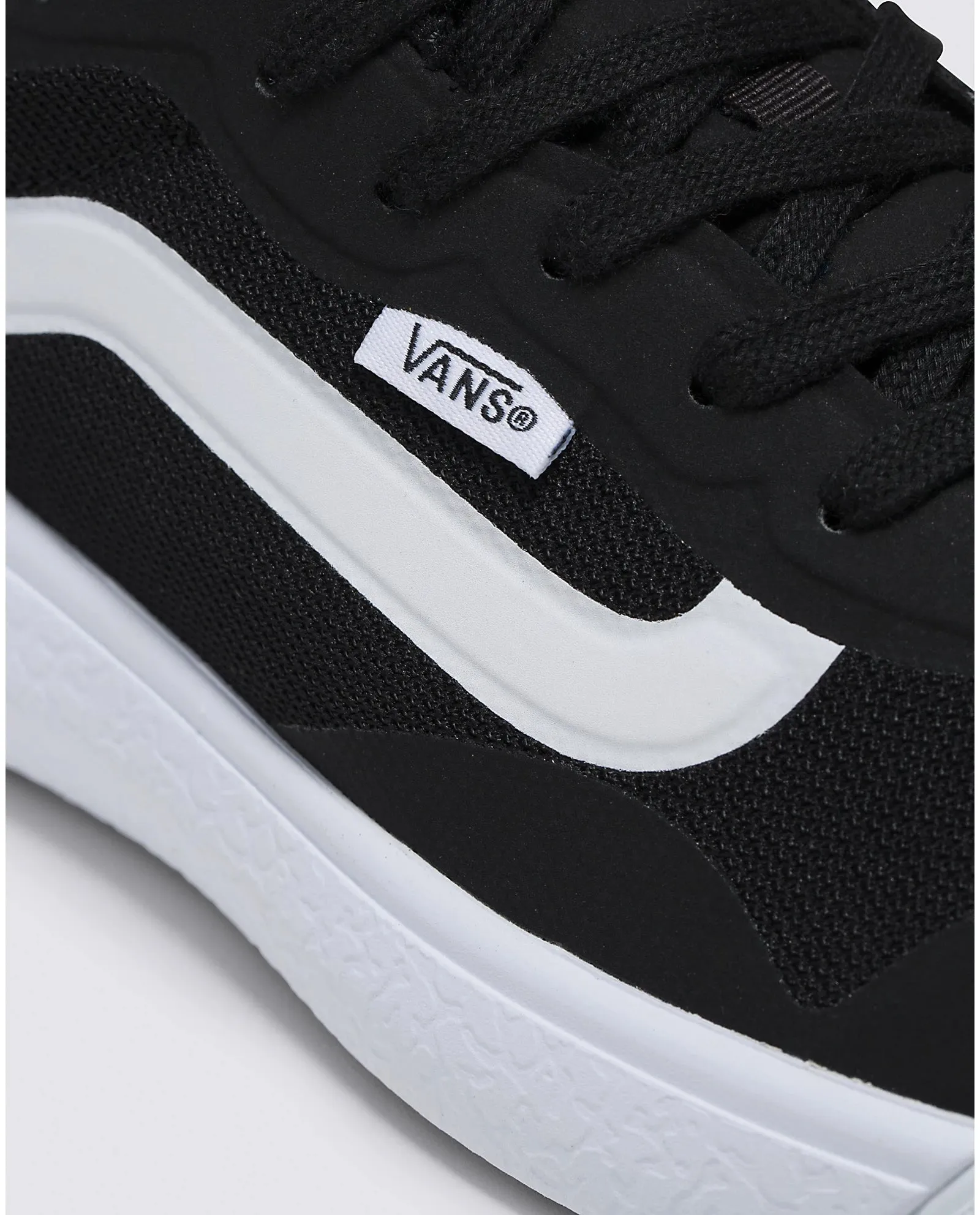 Vans UltraRange EXO Black