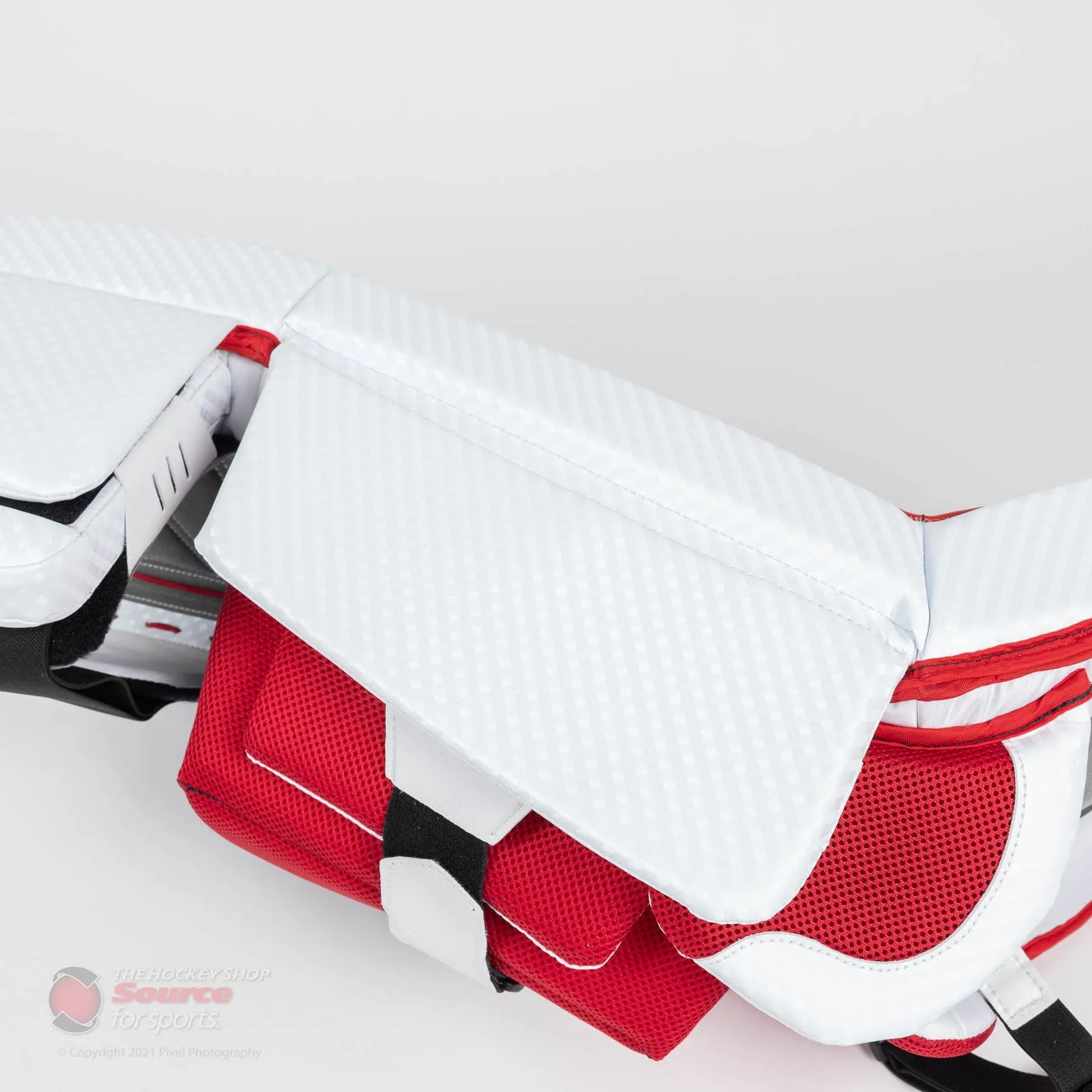 Vaughn Velocity V9 Pro Carbon Senior Goalie Leg Pads - Iceberg Graphic