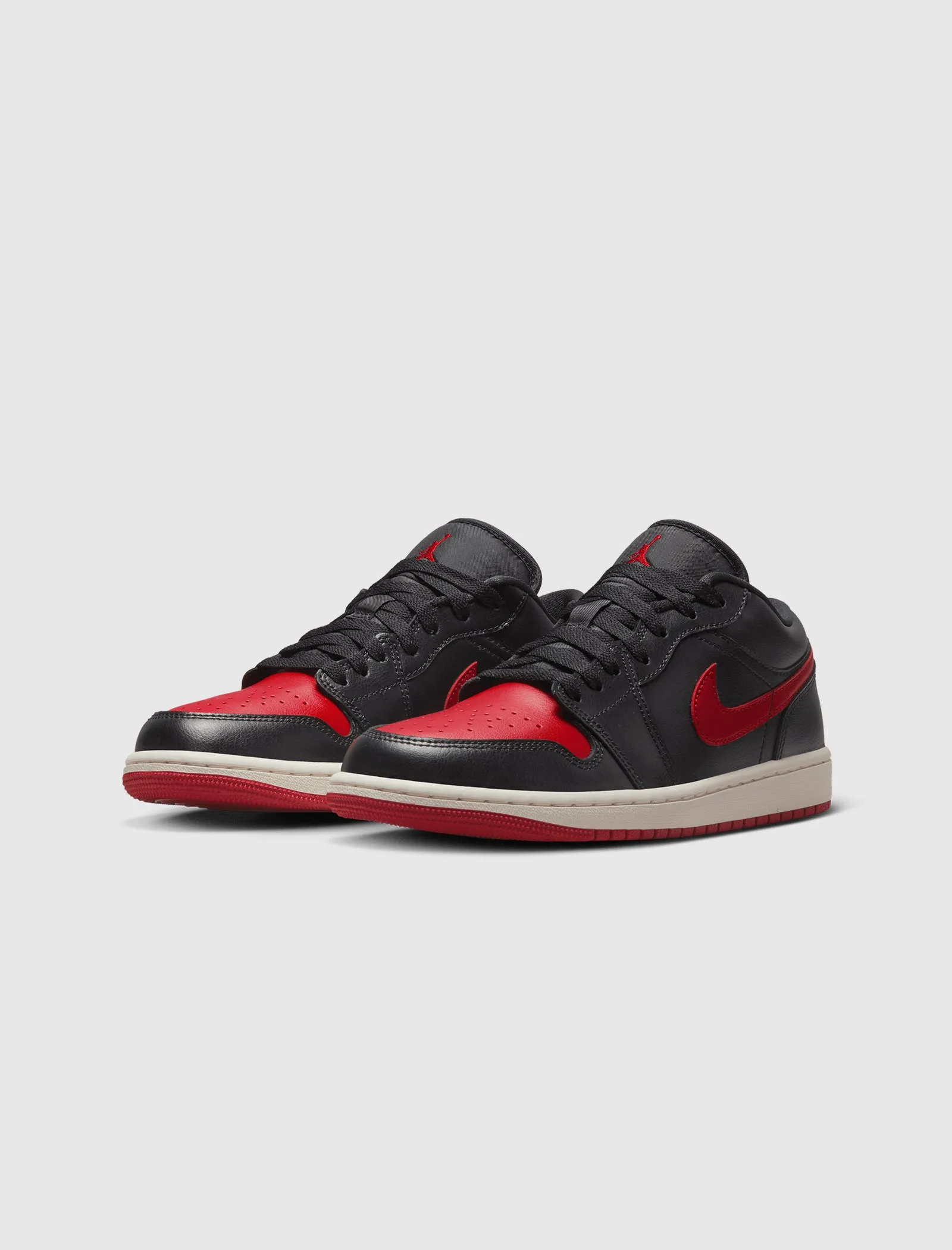 WOMEN'S AIR JORDAN 1 LOW "BRED/SAIL"