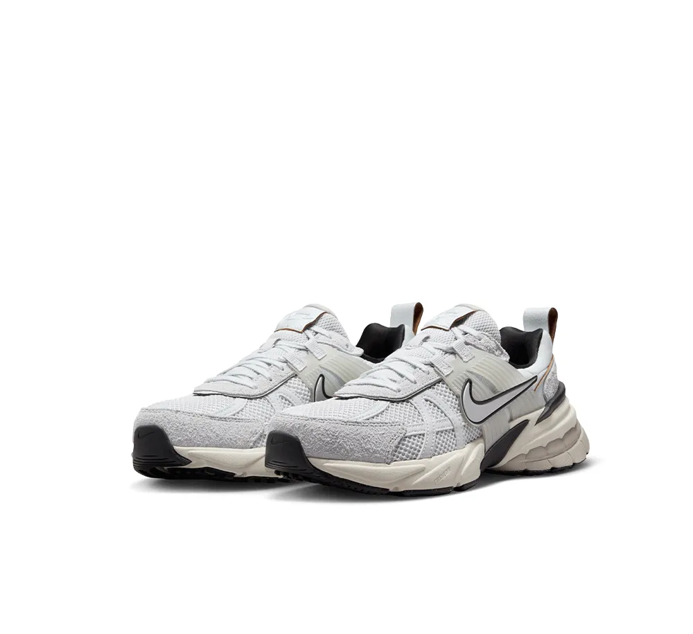 Womens Nike V2K Run